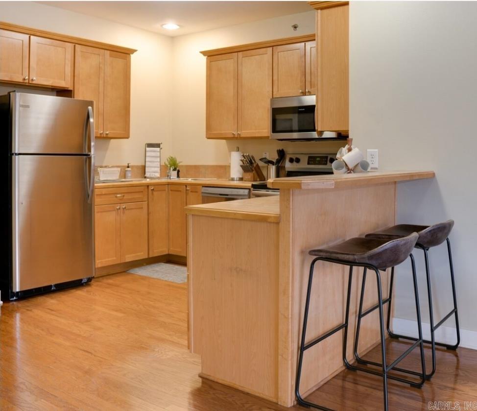 RAINWATER FLATS HPR - Residential