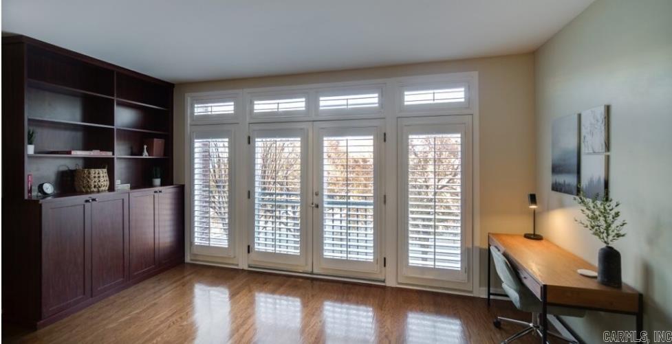 RAINWATER FLATS HPR - Residential