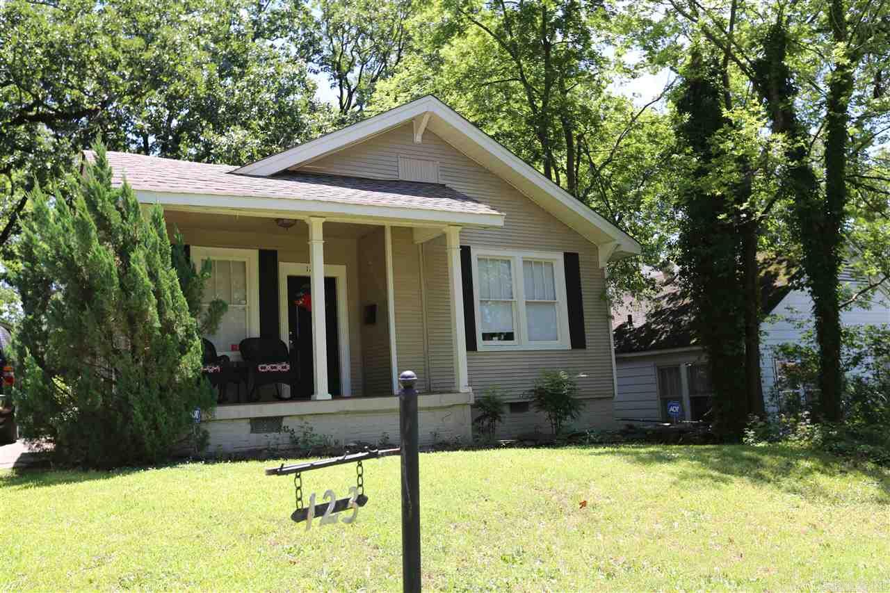 Riffel & Rhoten - Residential Lease