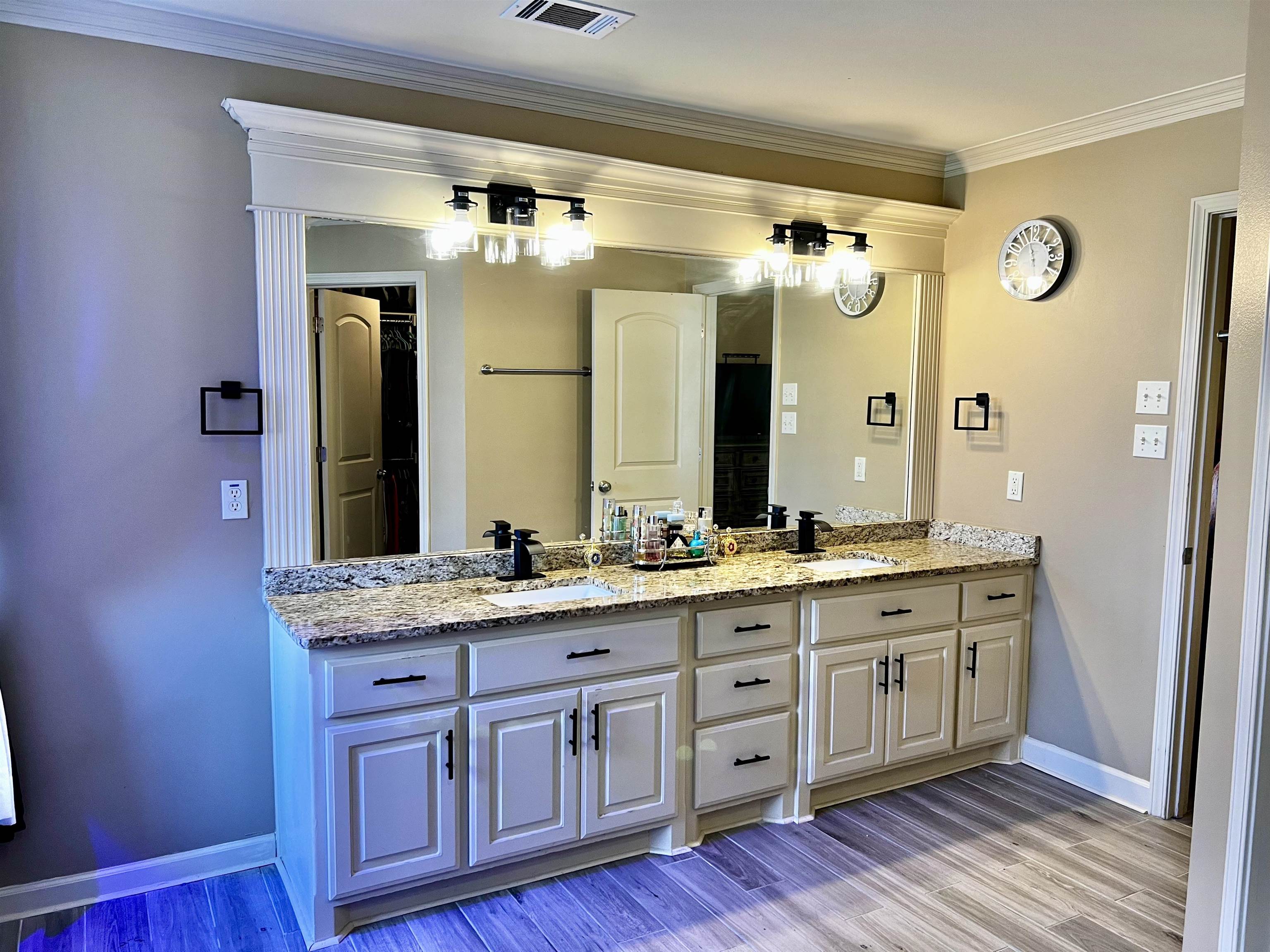 MAUMELLE VALLEY ESTATES - Residential