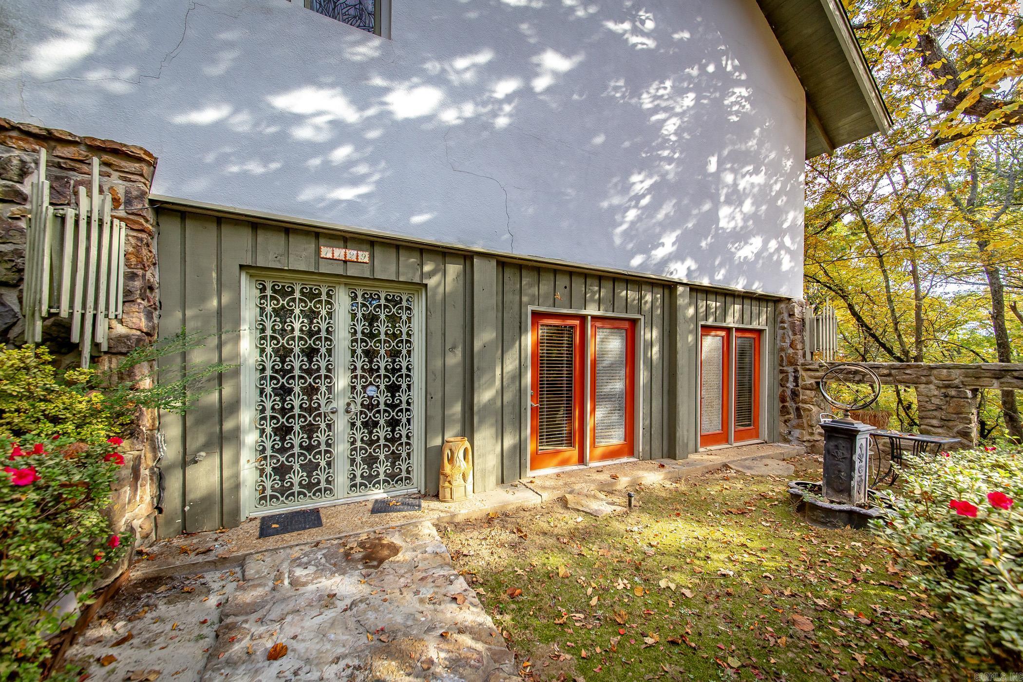 EI: TROY NUNIS - Residential