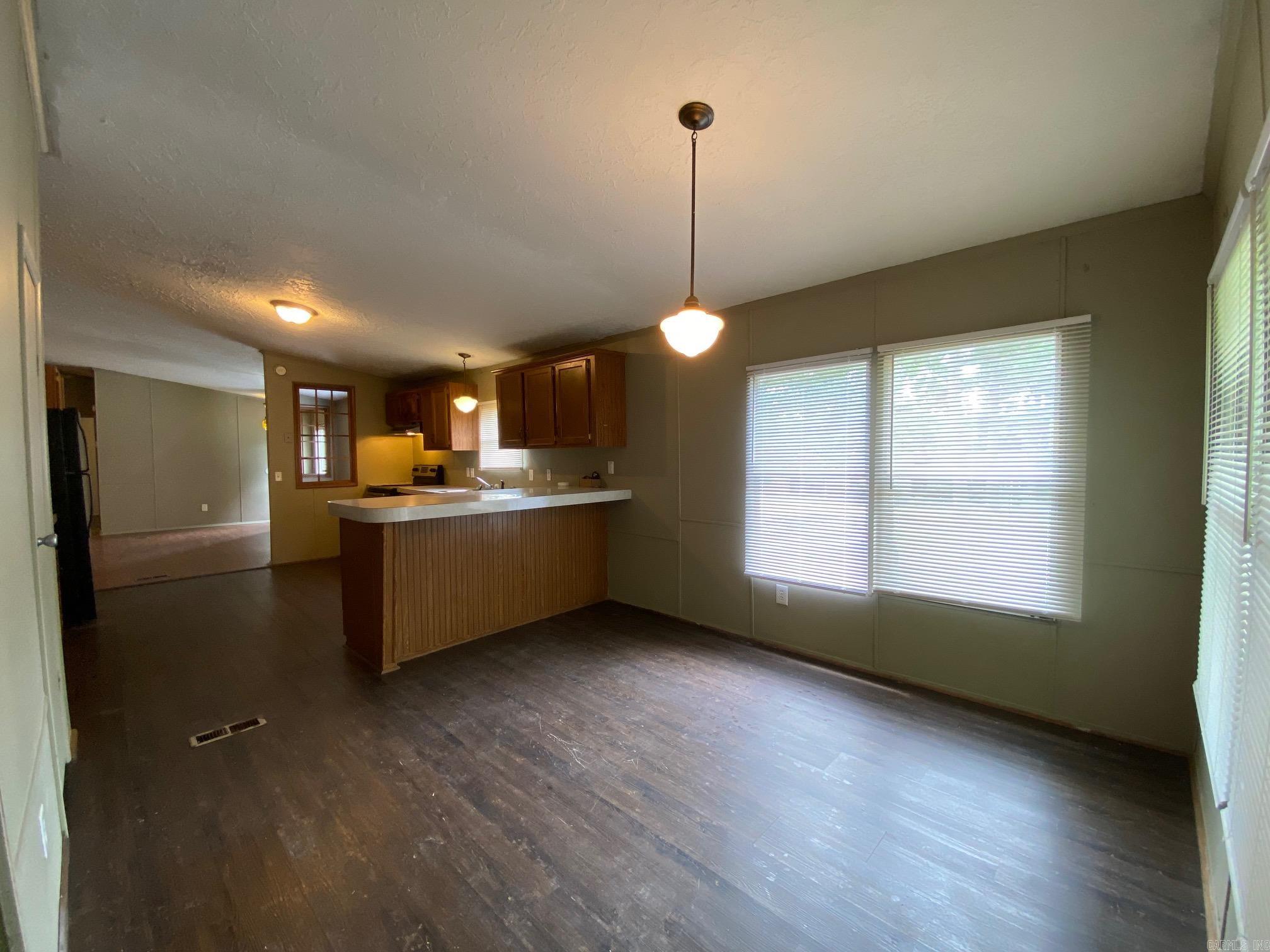 Not in Subdivision - Residential Lease