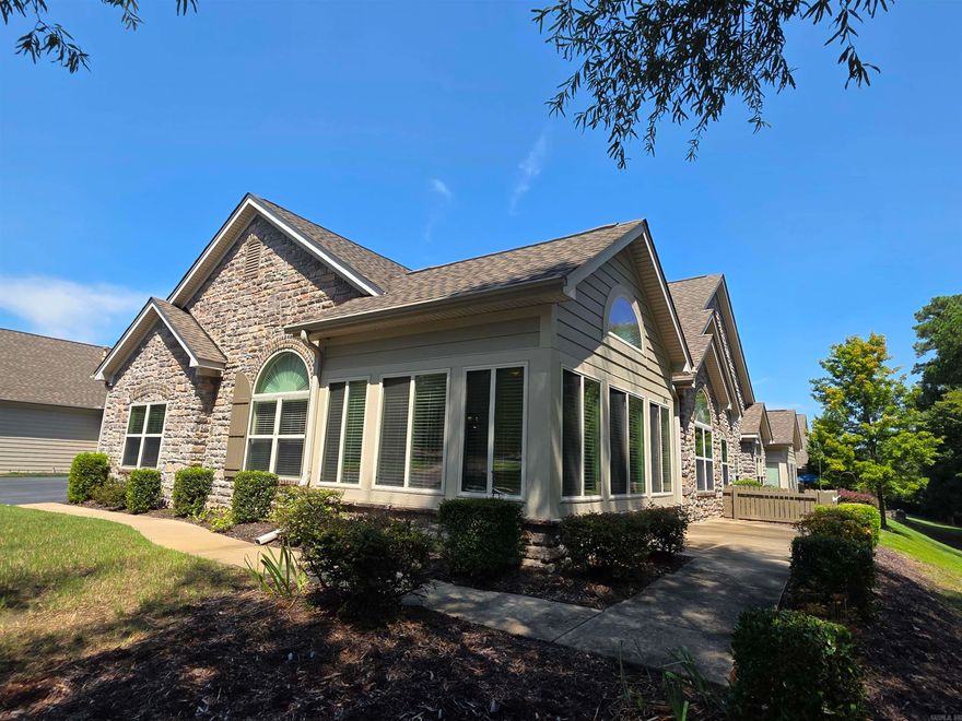 3 Bed | 2 Bath | Updated Kitchen | Sunroom Freshly updated home featuring a new kitchen, new paint, and new carpet throughout. Spacious floor plan with vaulted ceilings, 3 bedrooms, and 2 full baths. Bright sunroom adds extra living space. Move-in ready with modern updates and natural light.