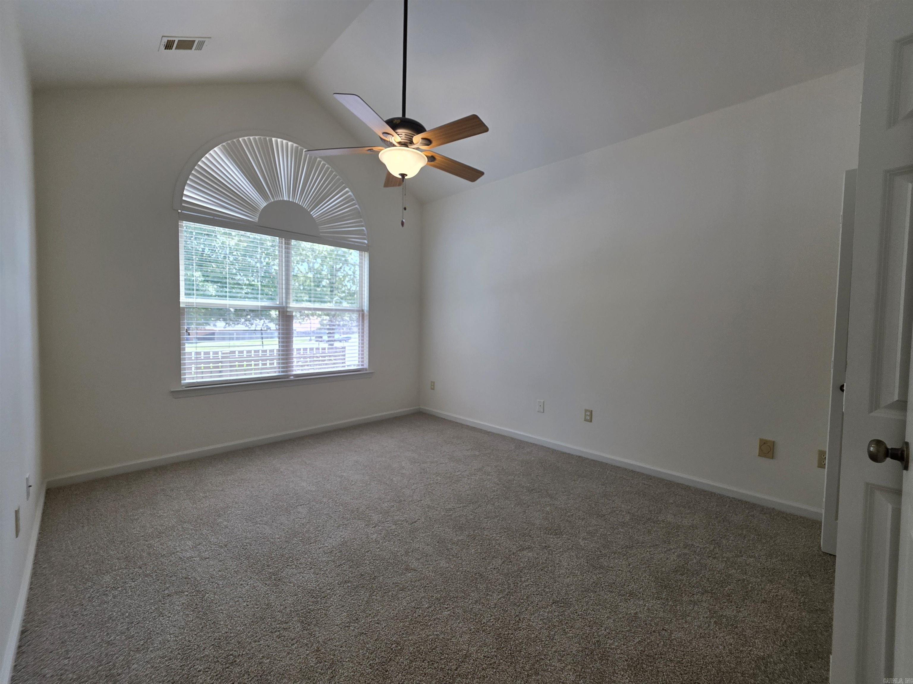 MOUNTAIN TERRACE ESTATES TOWNHOM - Residential