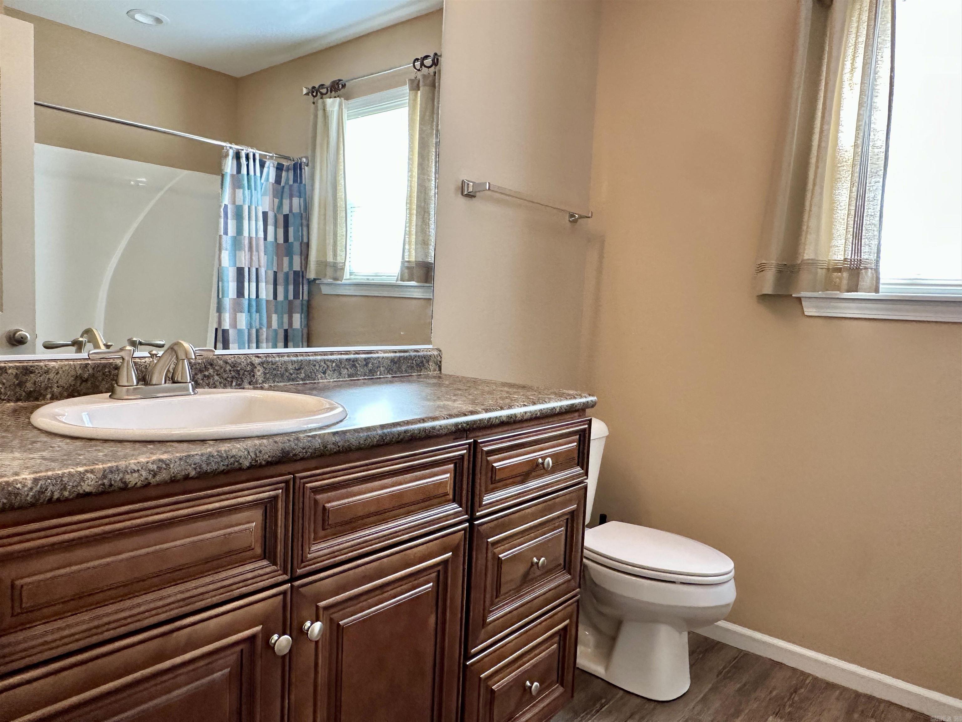 WINDSOR LANDING - Residential