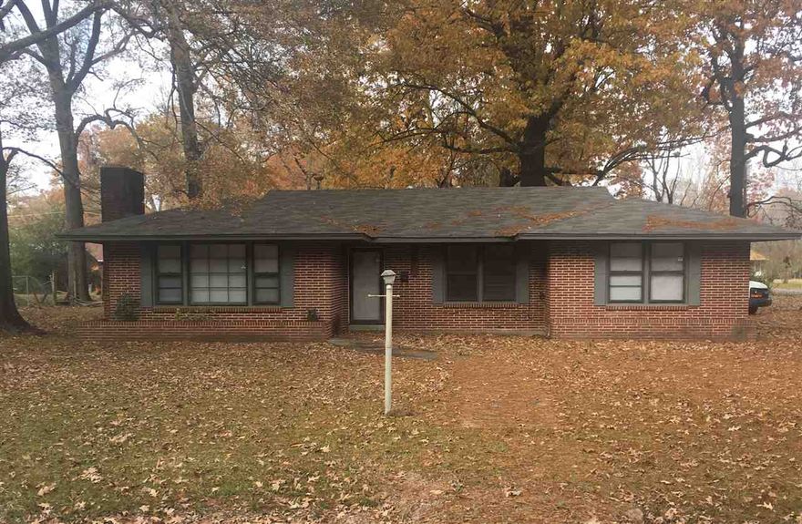 3BR/2BA brick rental home with 1,381sf of living space.