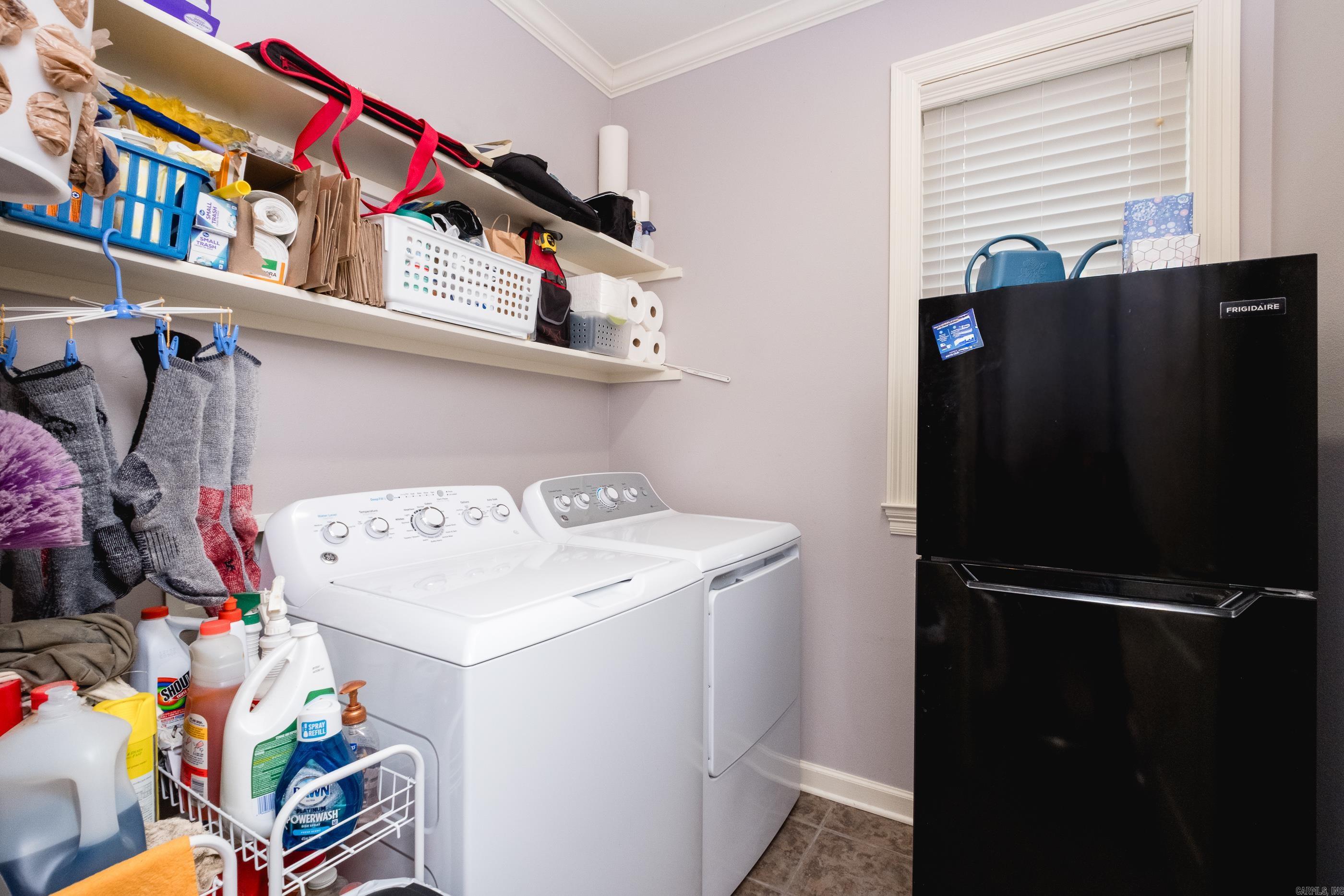 WOODLANDS EDGE - Residential