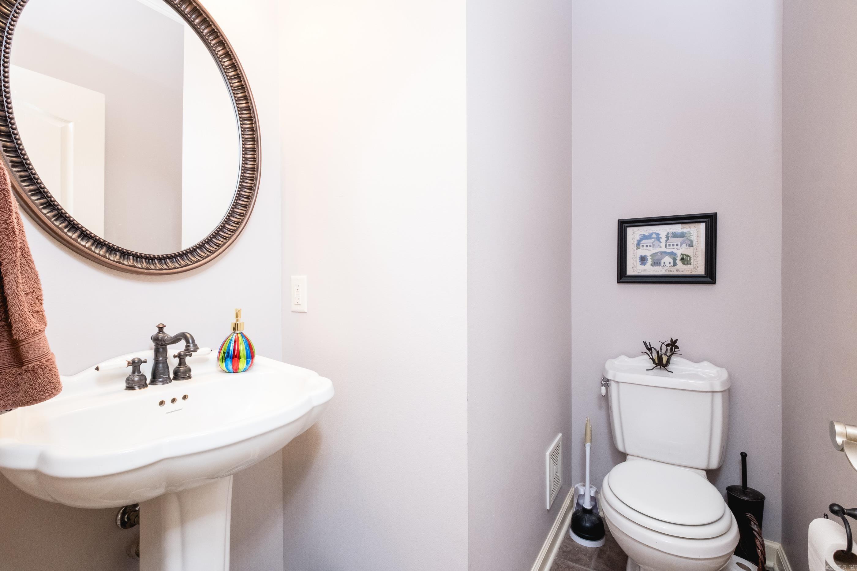 WOODLANDS EDGE - Residential