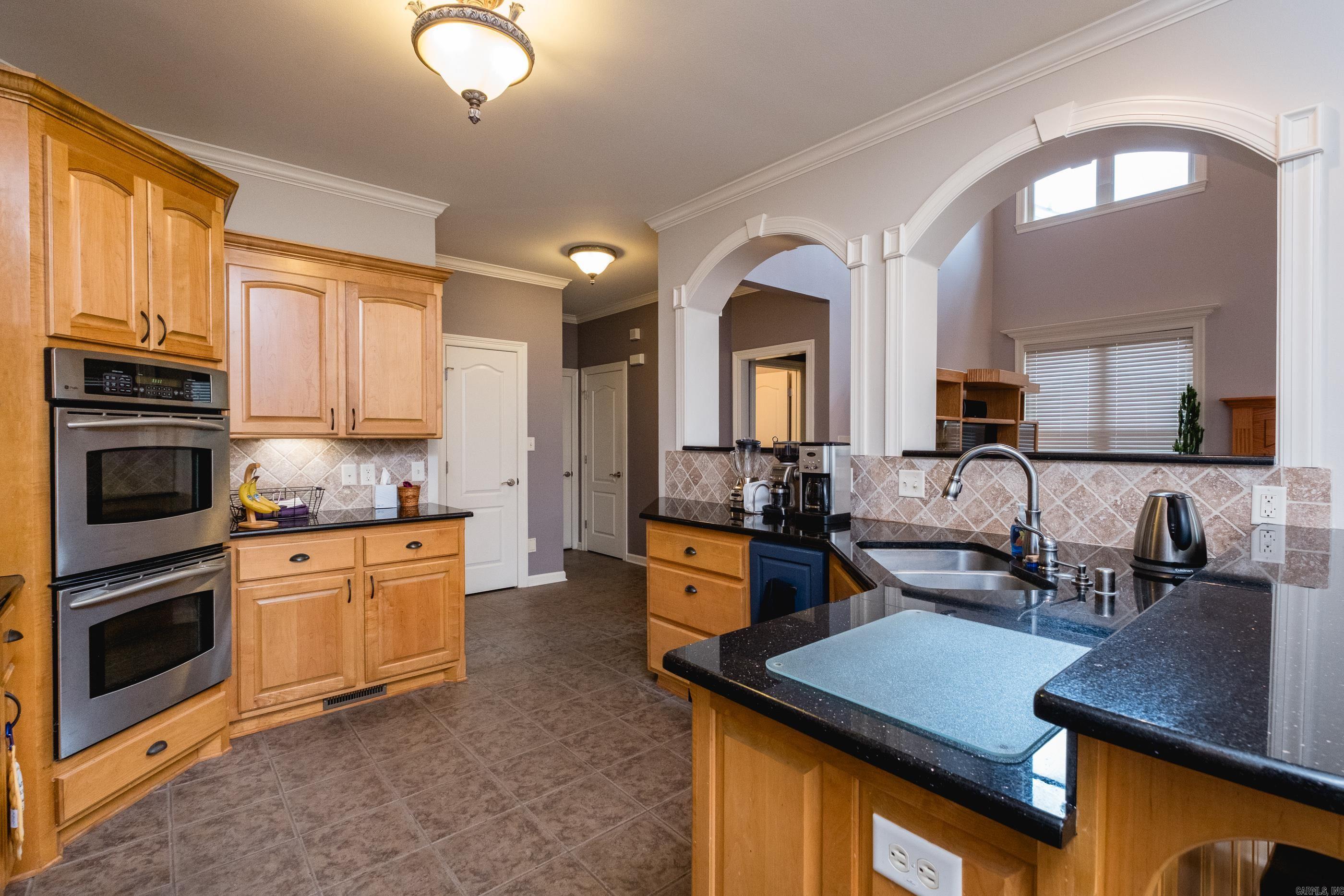 WOODLANDS EDGE - Residential