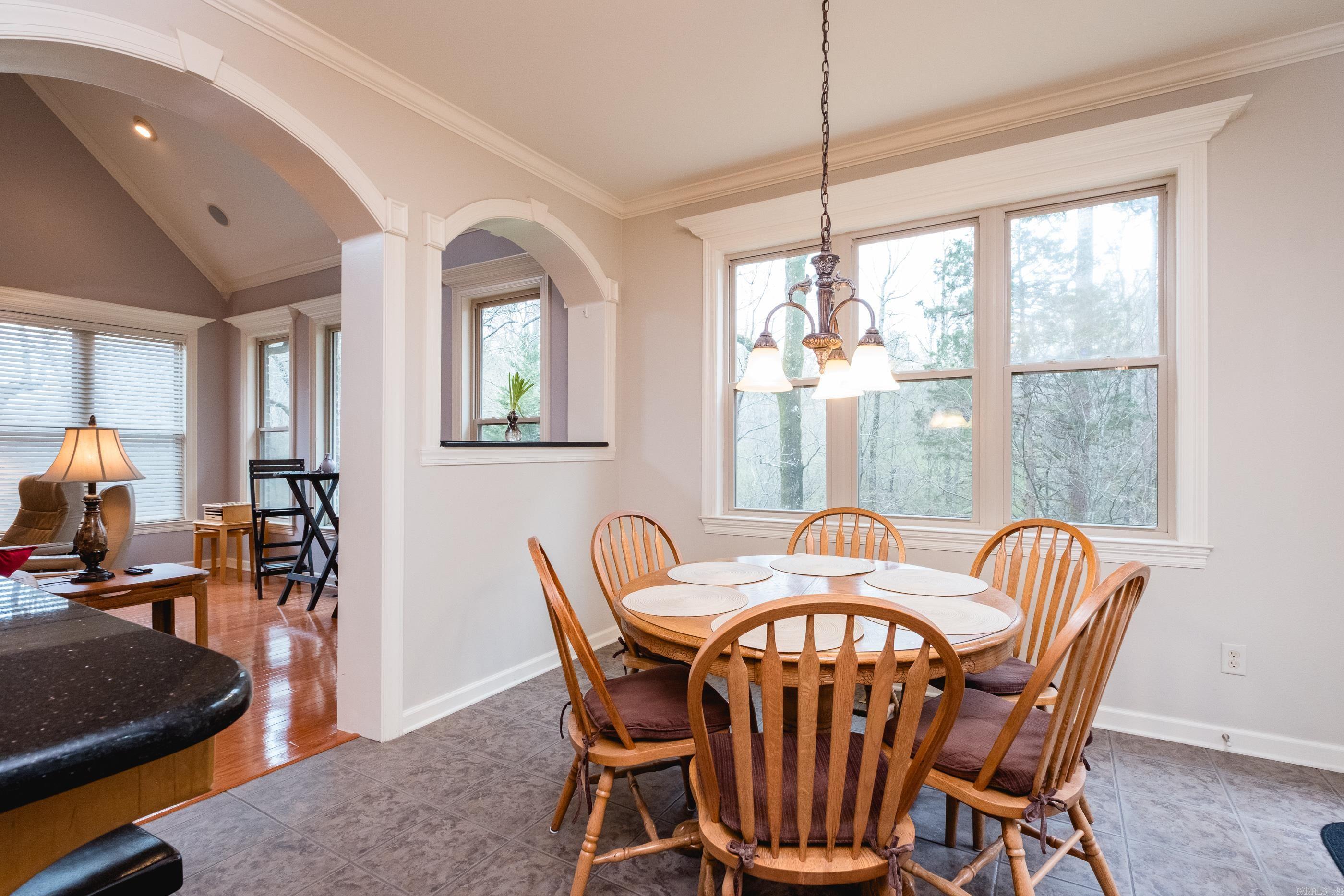 WOODLANDS EDGE - Residential