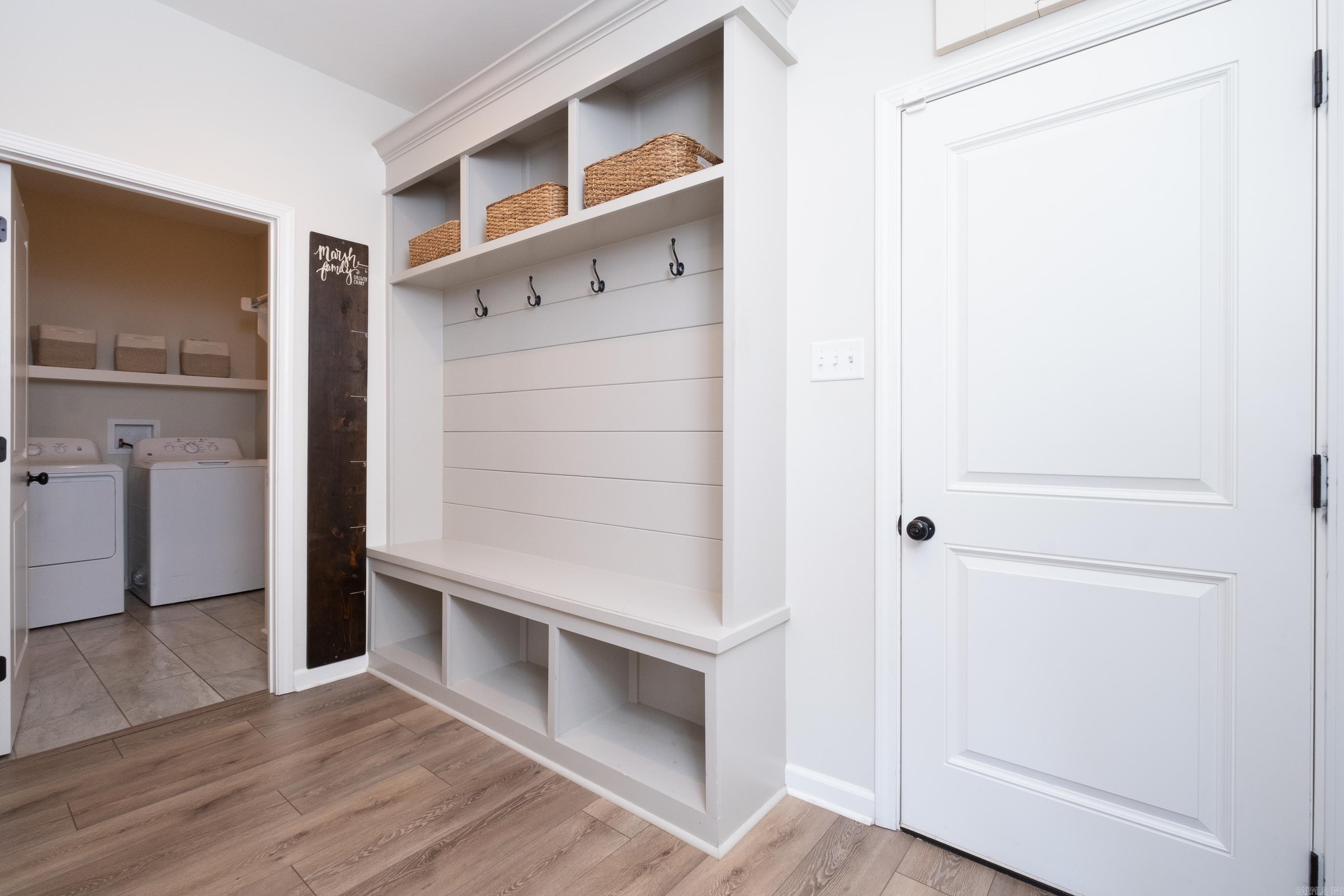 KENSINGTON PLACE - Residential