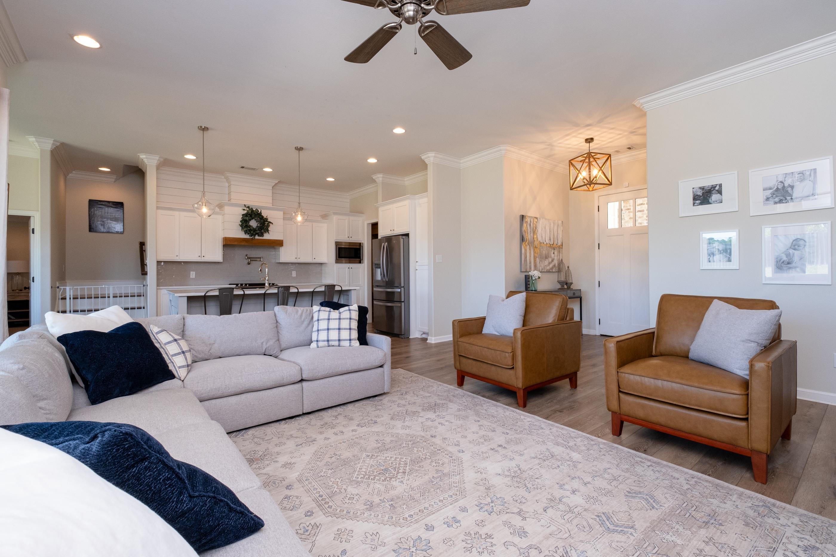 KENSINGTON PLACE - Residential