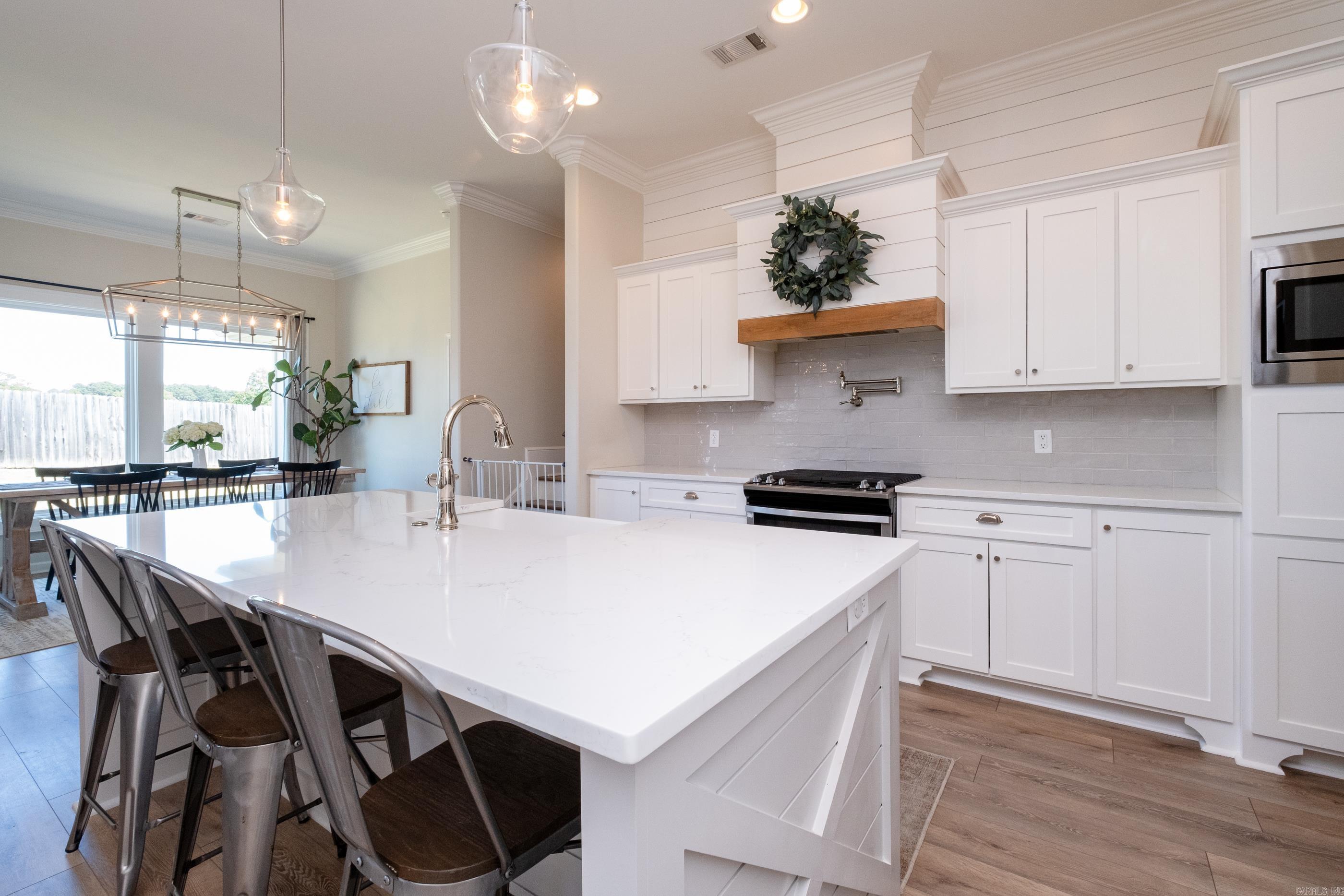 KENSINGTON PLACE - Residential