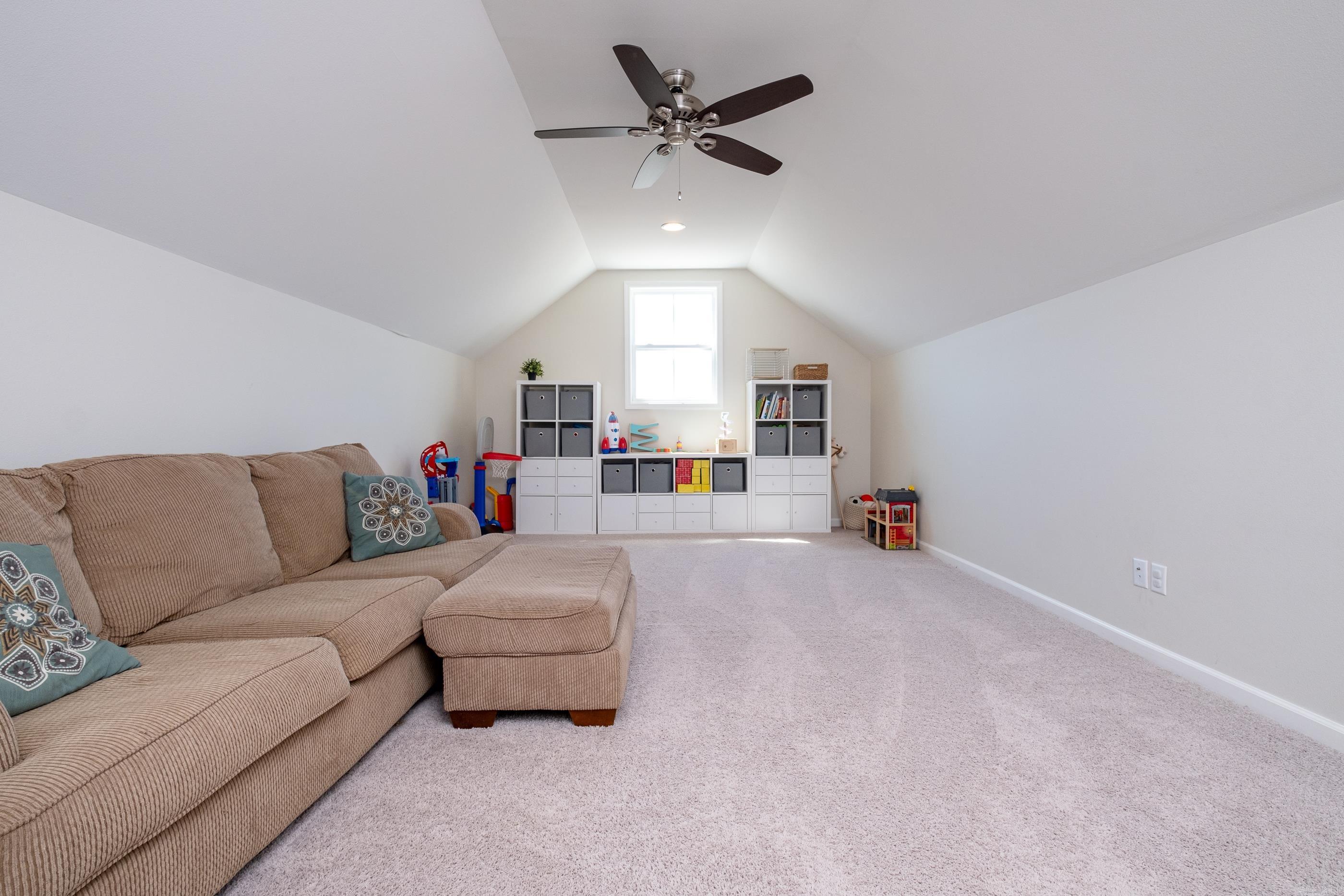 KENSINGTON PLACE - Residential