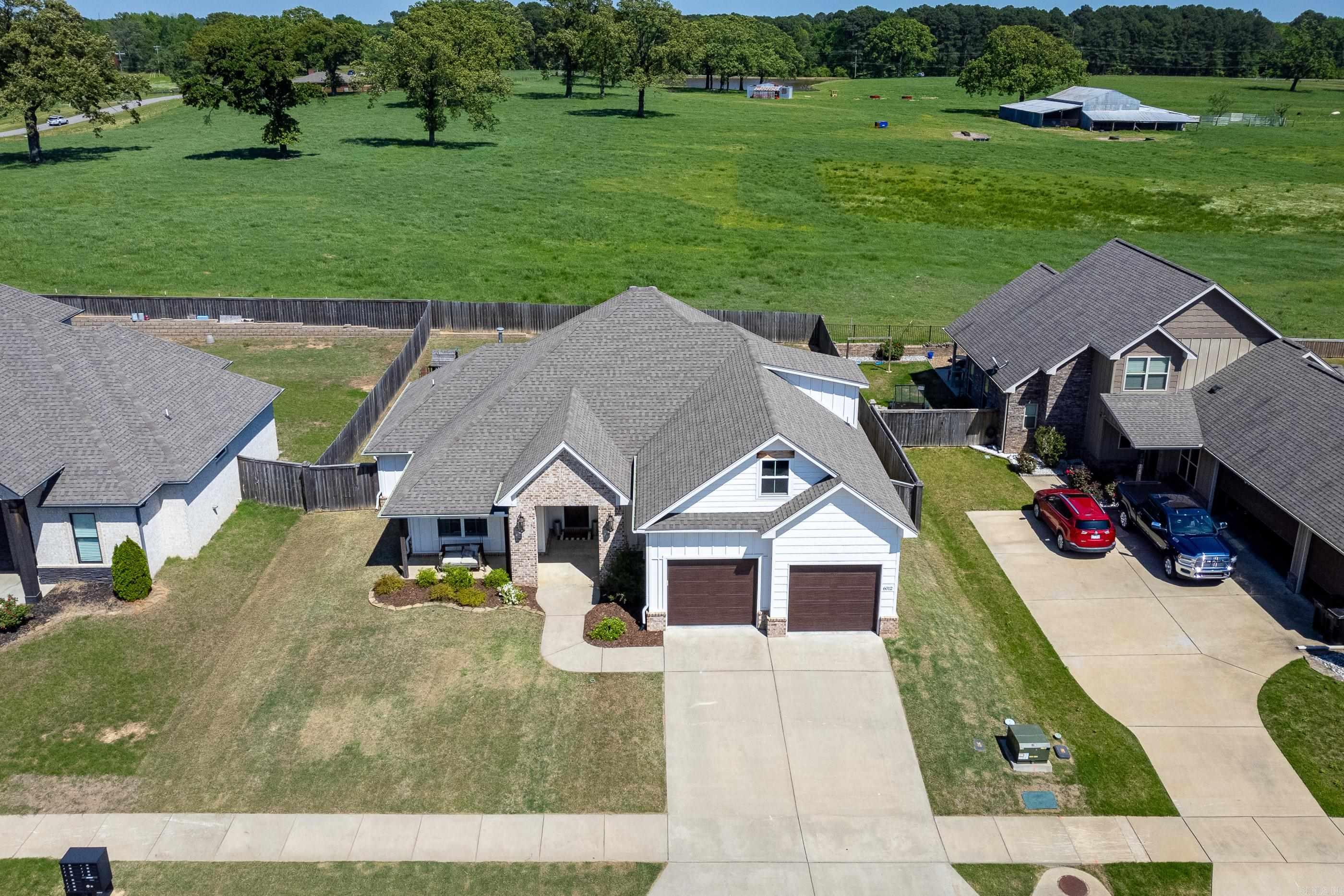 KENSINGTON PLACE - Residential