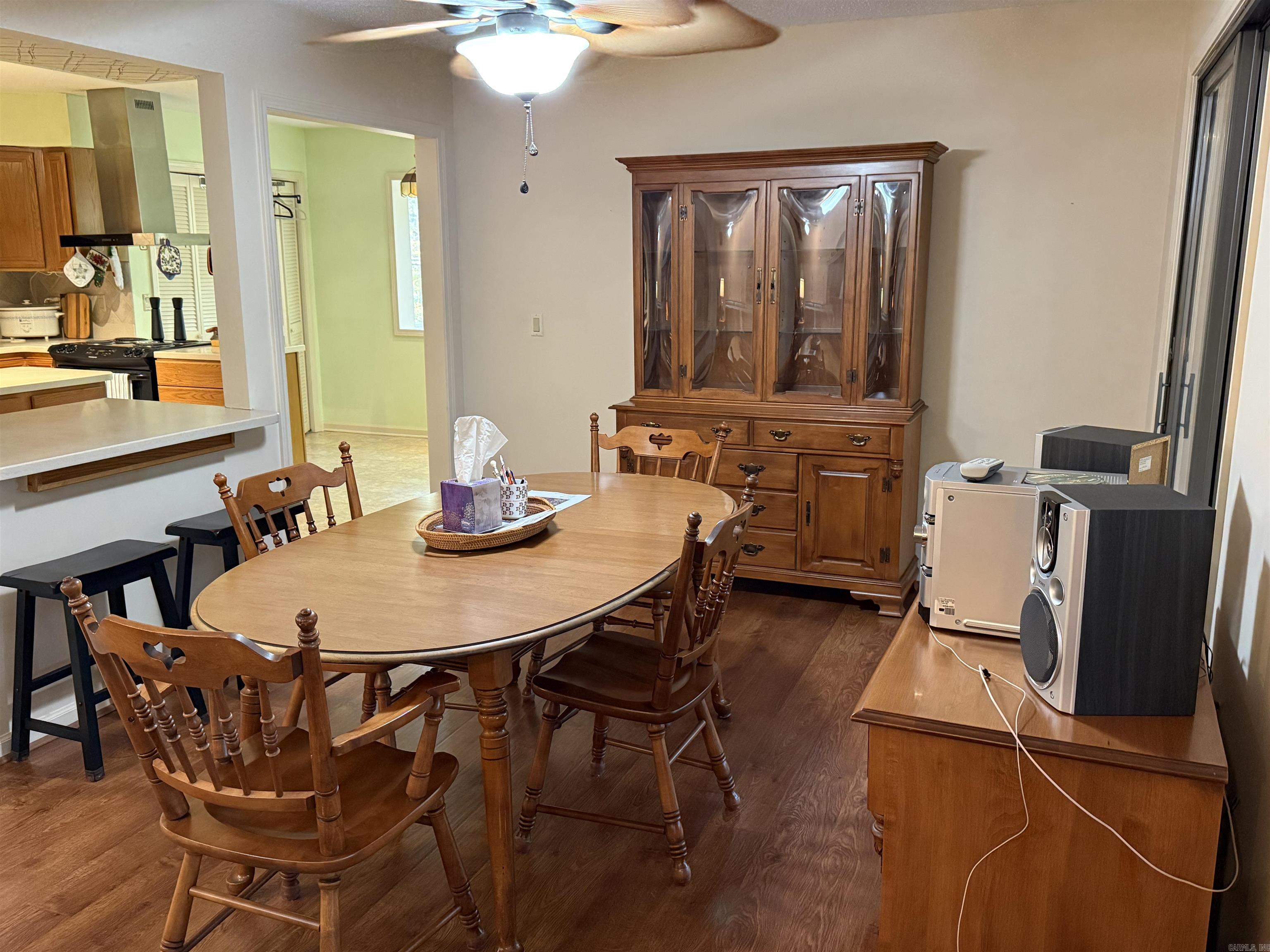 CASTLE RIDGE - Residential