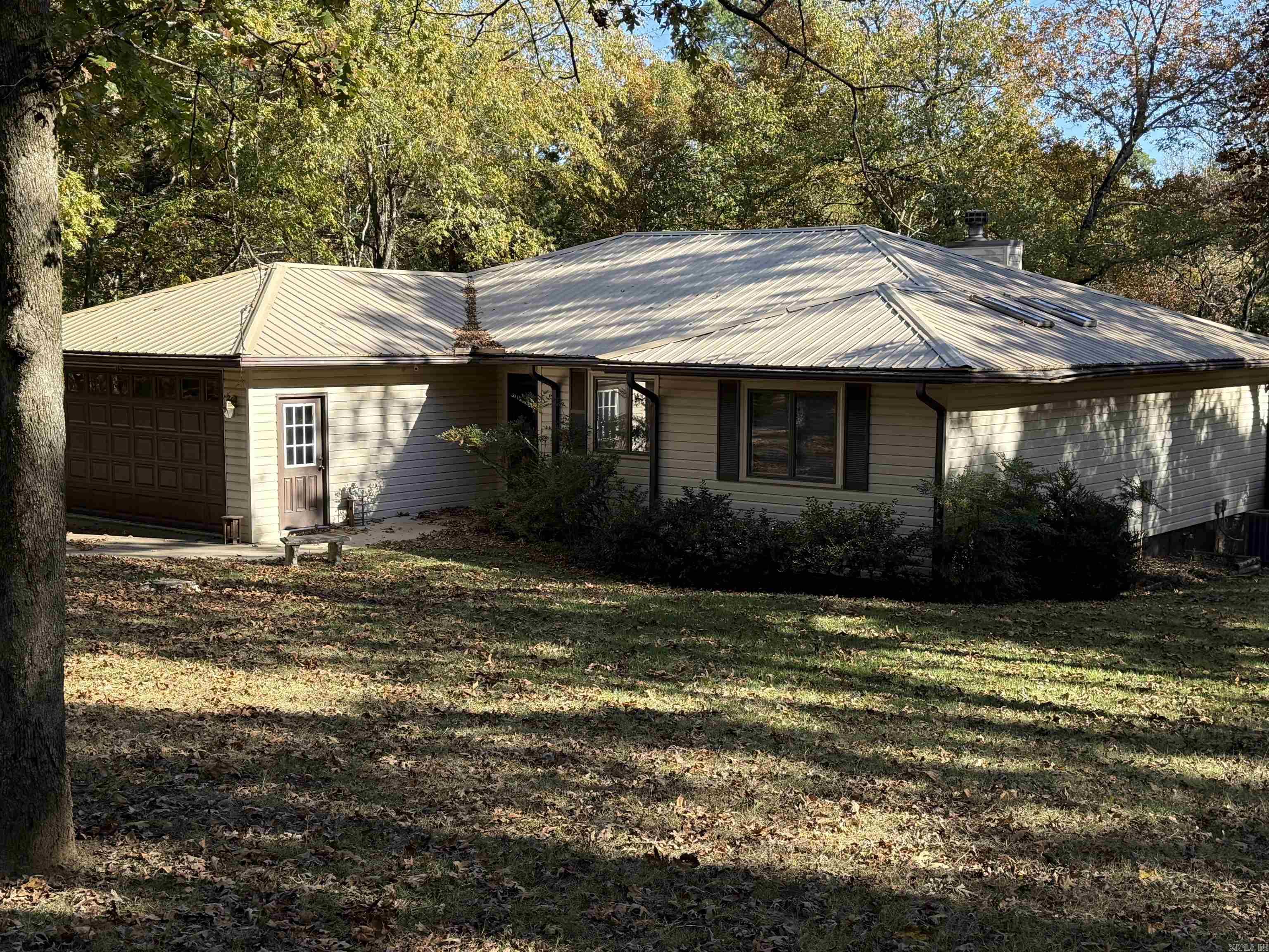 CASTLE RIDGE - Residential