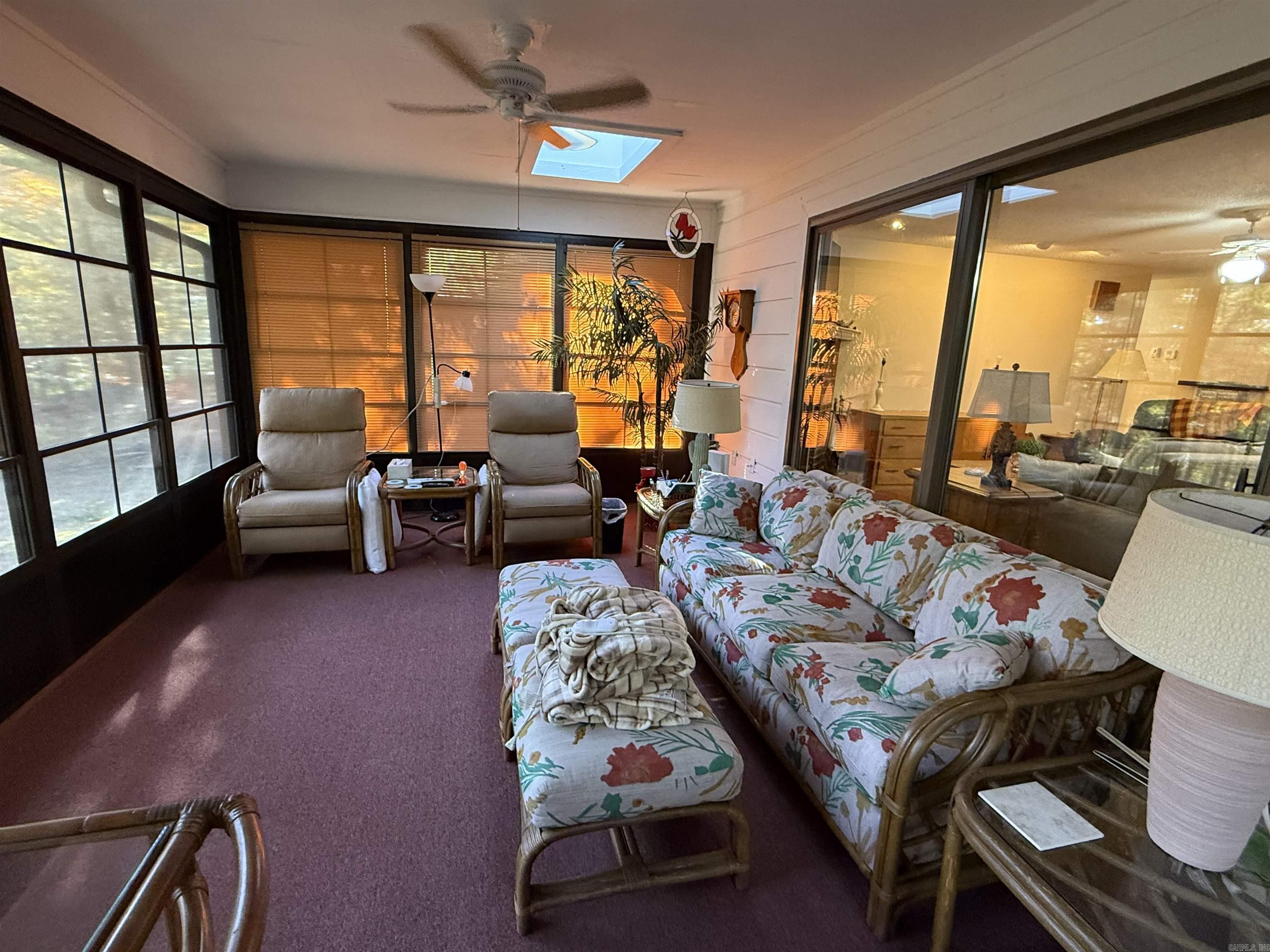 CASTLE RIDGE - Residential