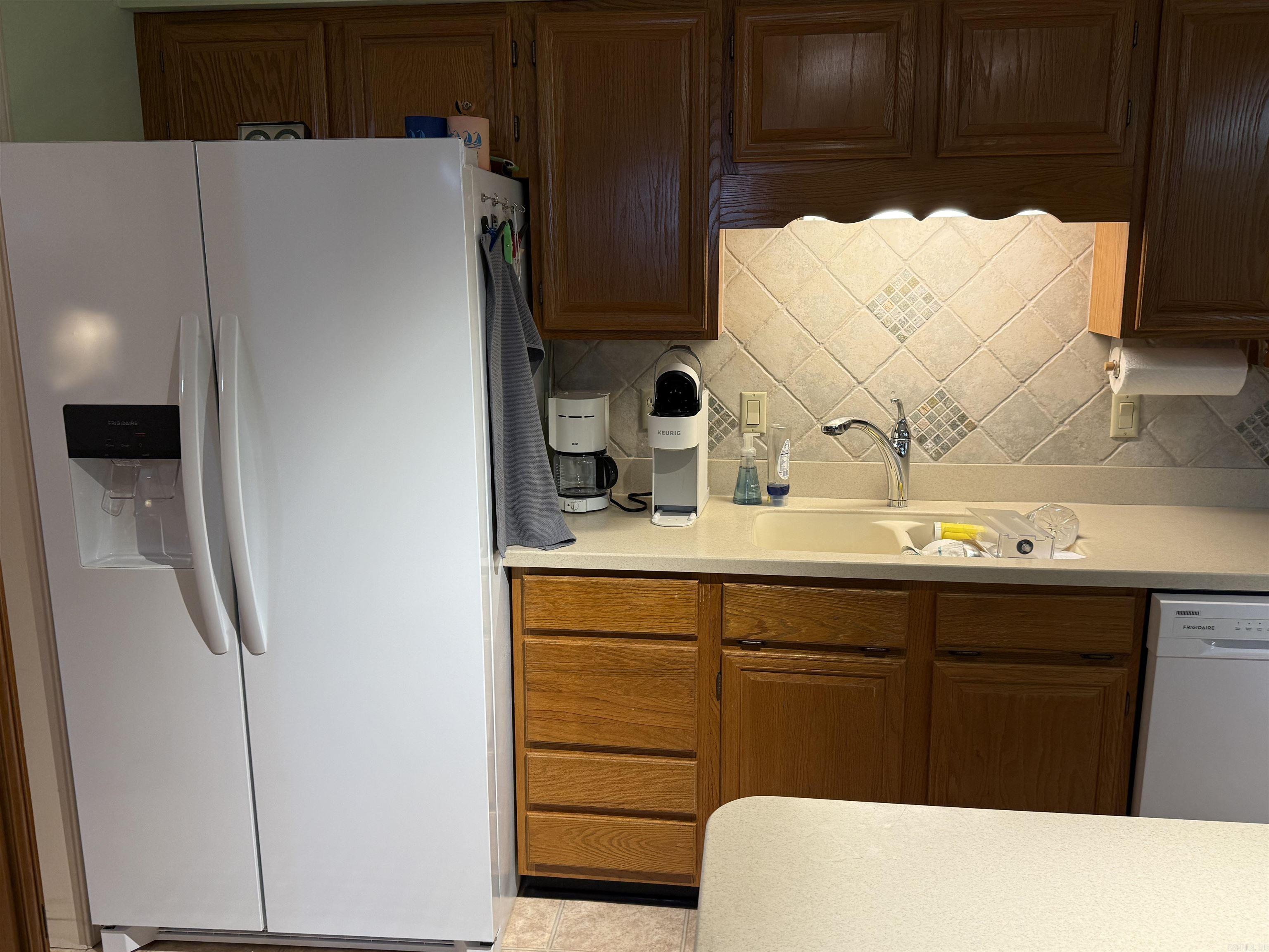 CASTLE RIDGE - Residential