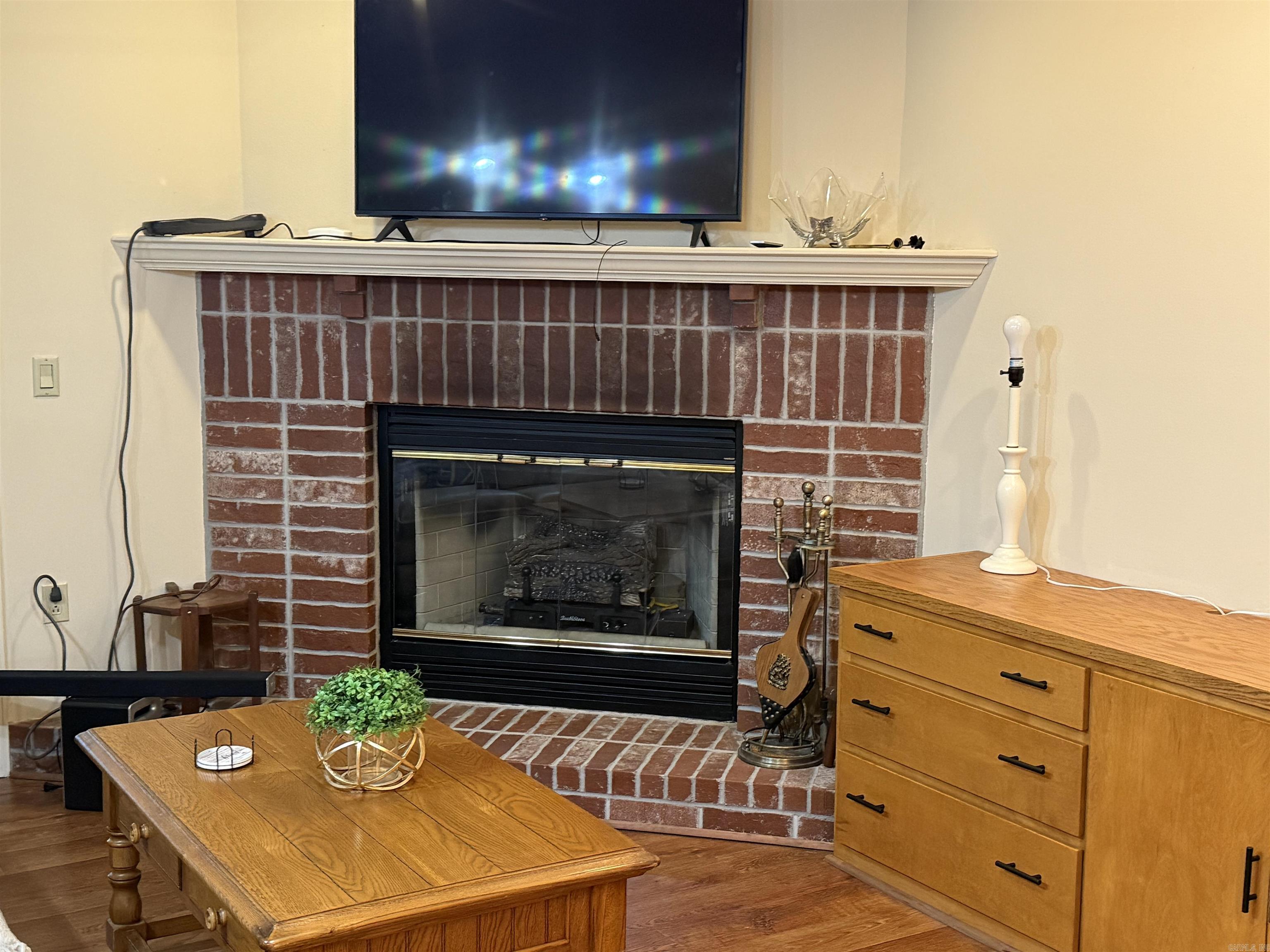 CASTLE RIDGE - Residential