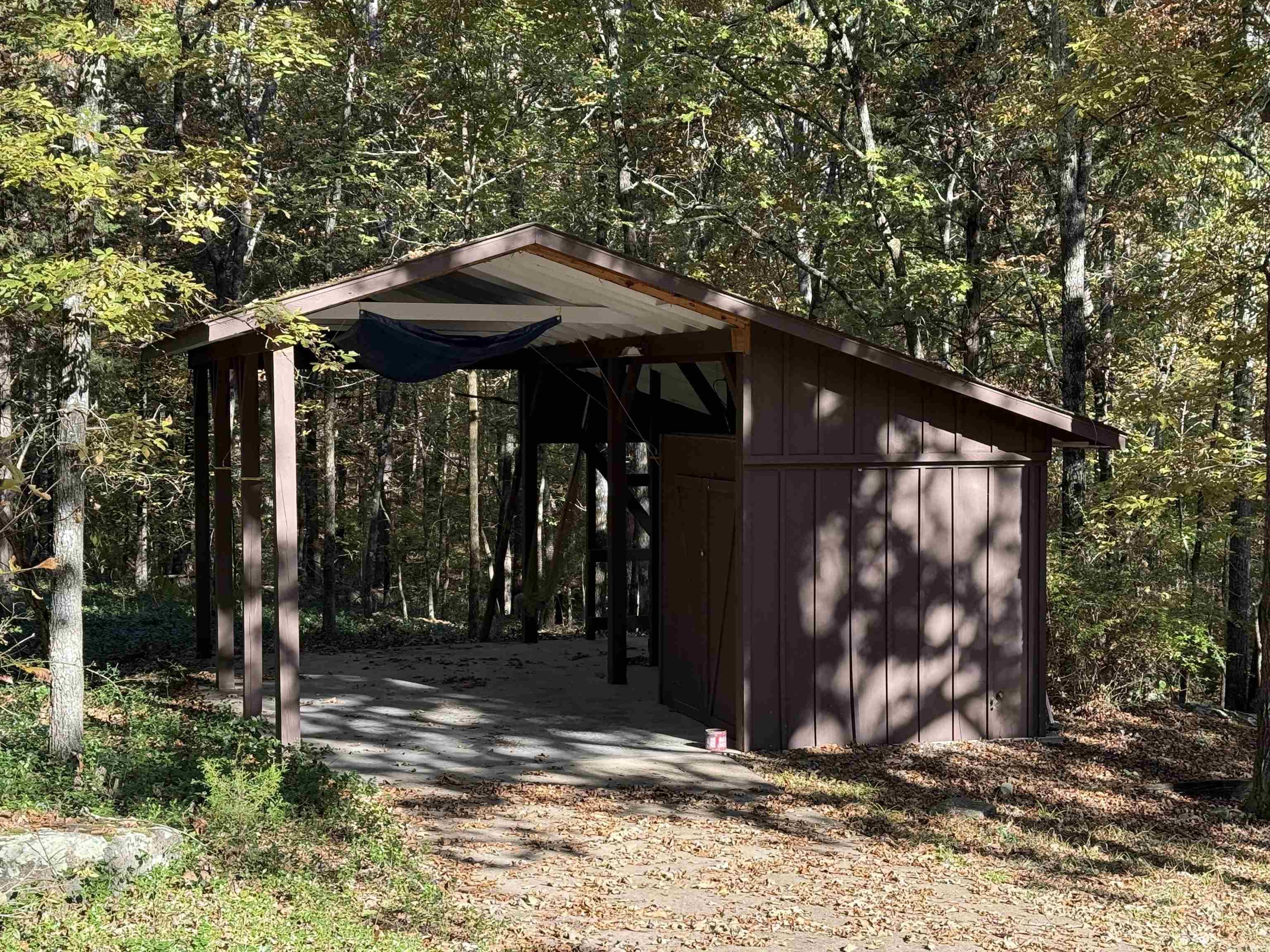 CASTLE RIDGE - Residential