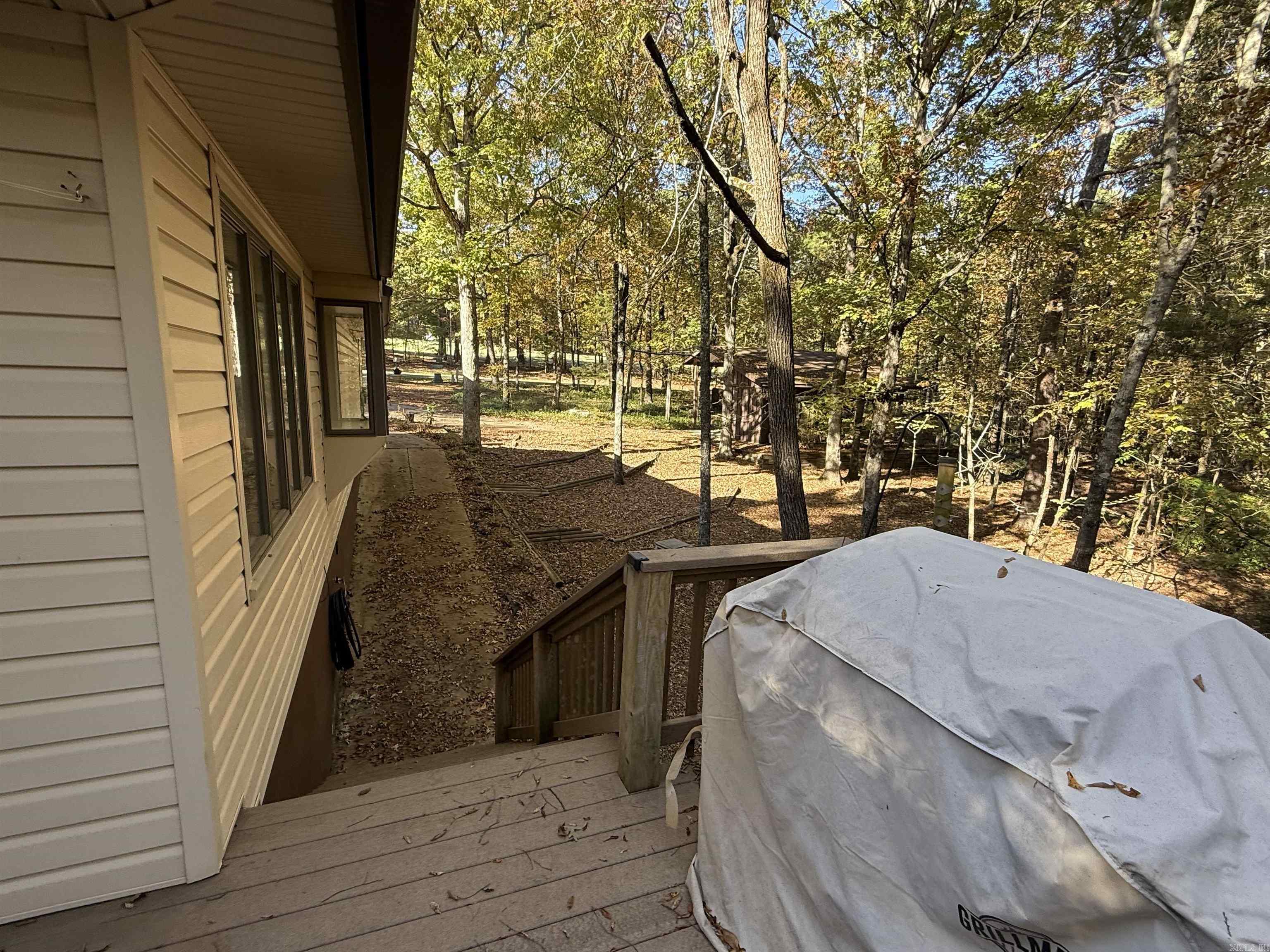 CASTLE RIDGE - Residential