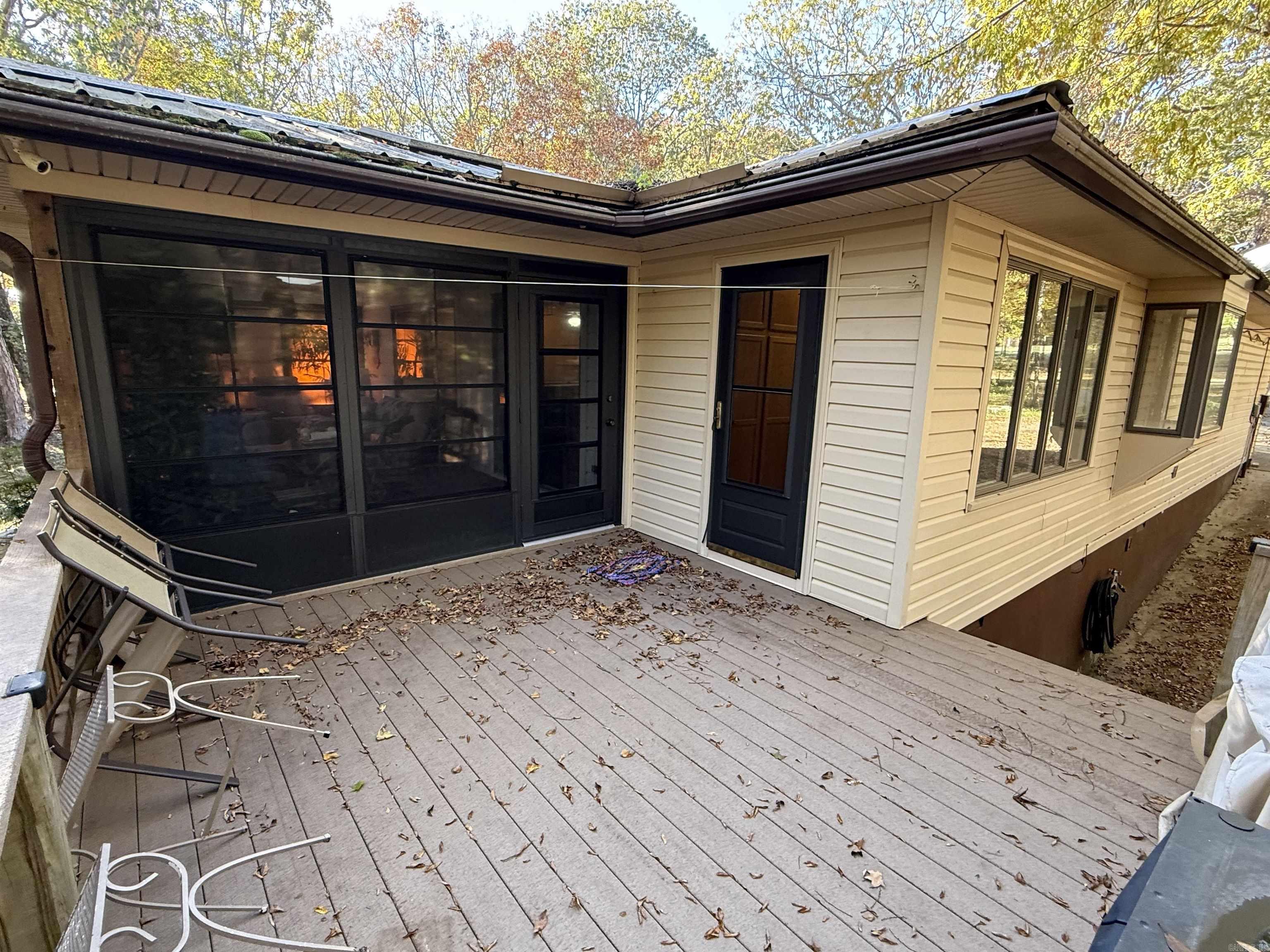 CASTLE RIDGE - Residential