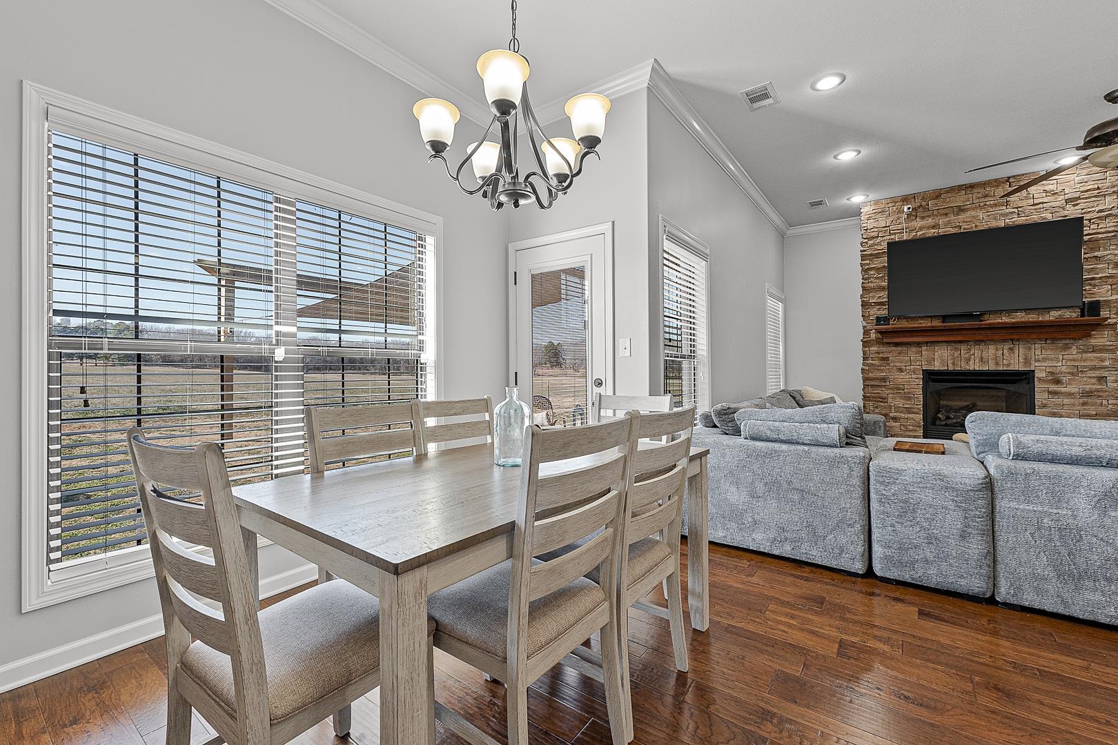 Donlee Ridge - Residential