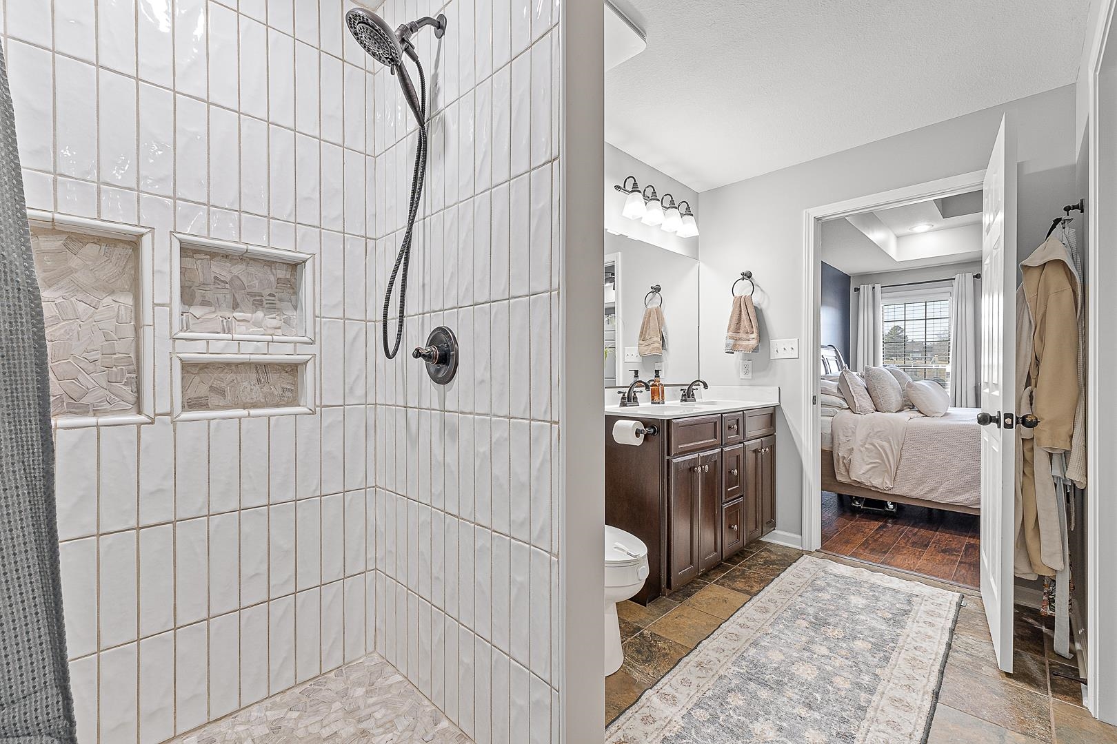 Donlee Ridge - Residential