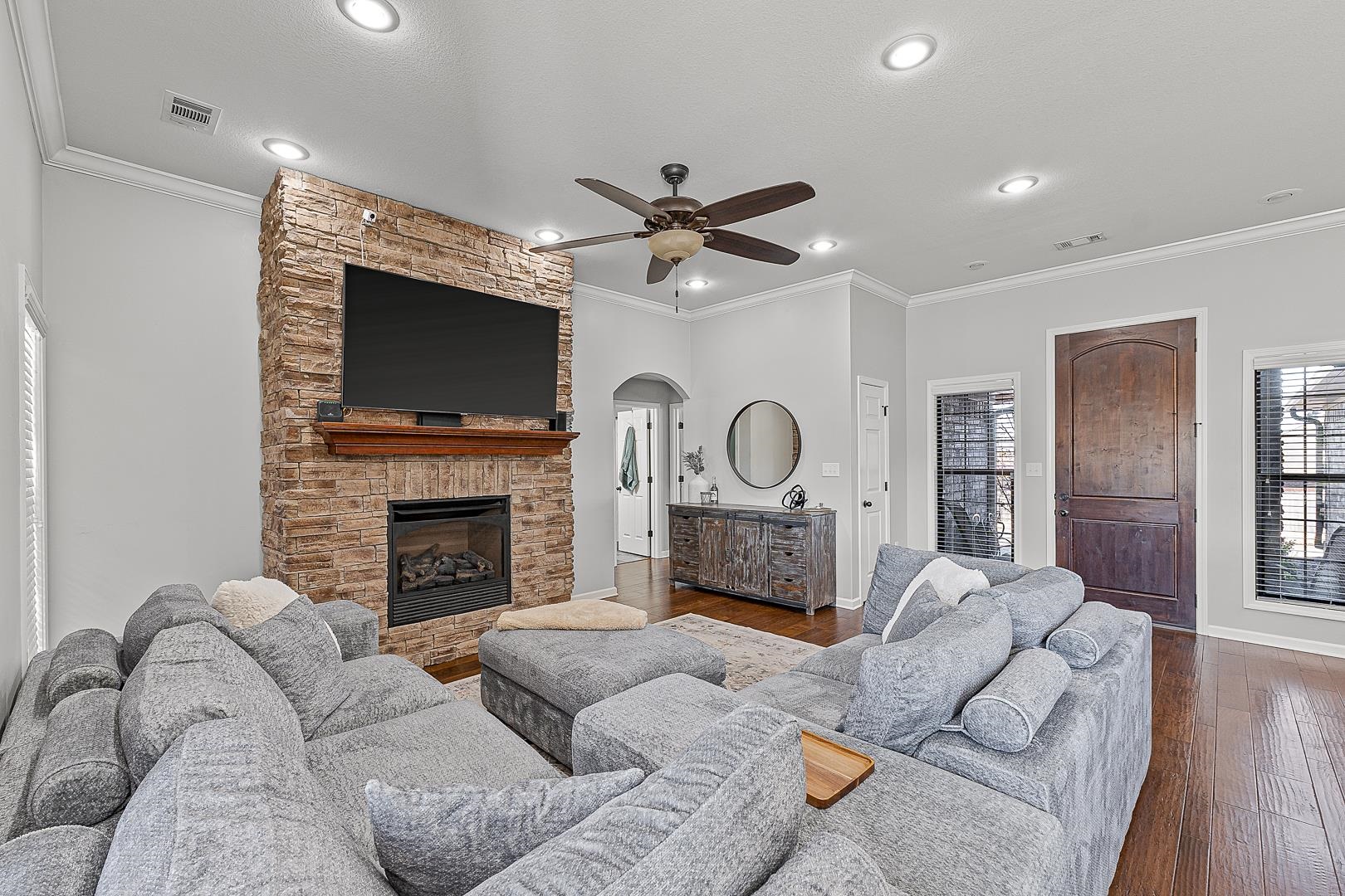 Donlee Ridge - Residential