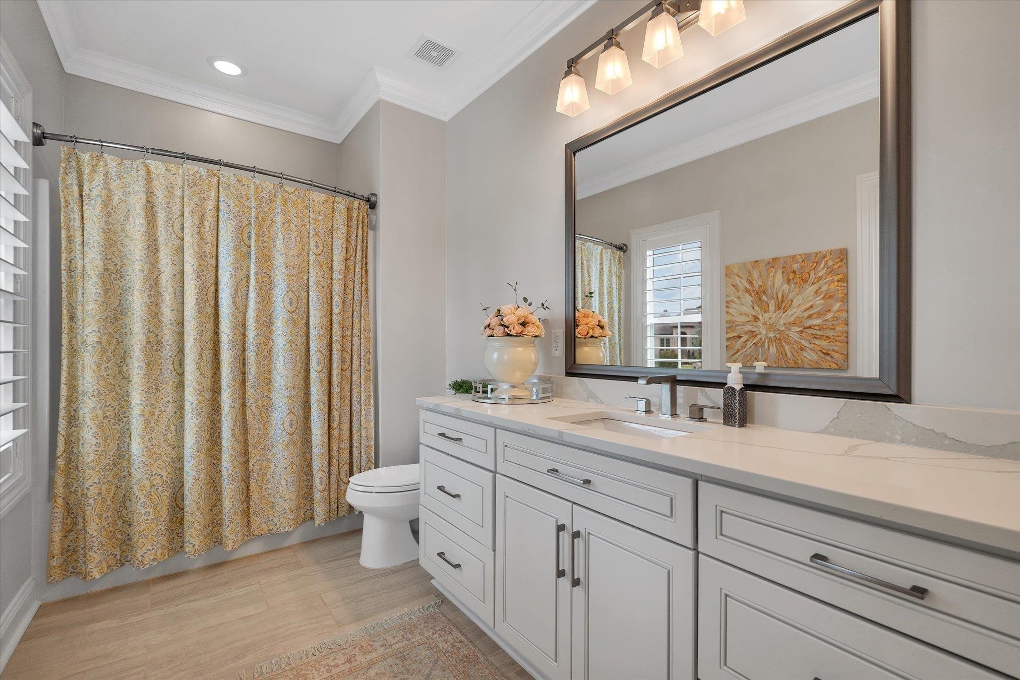 BARRINGTON PARK - Residential