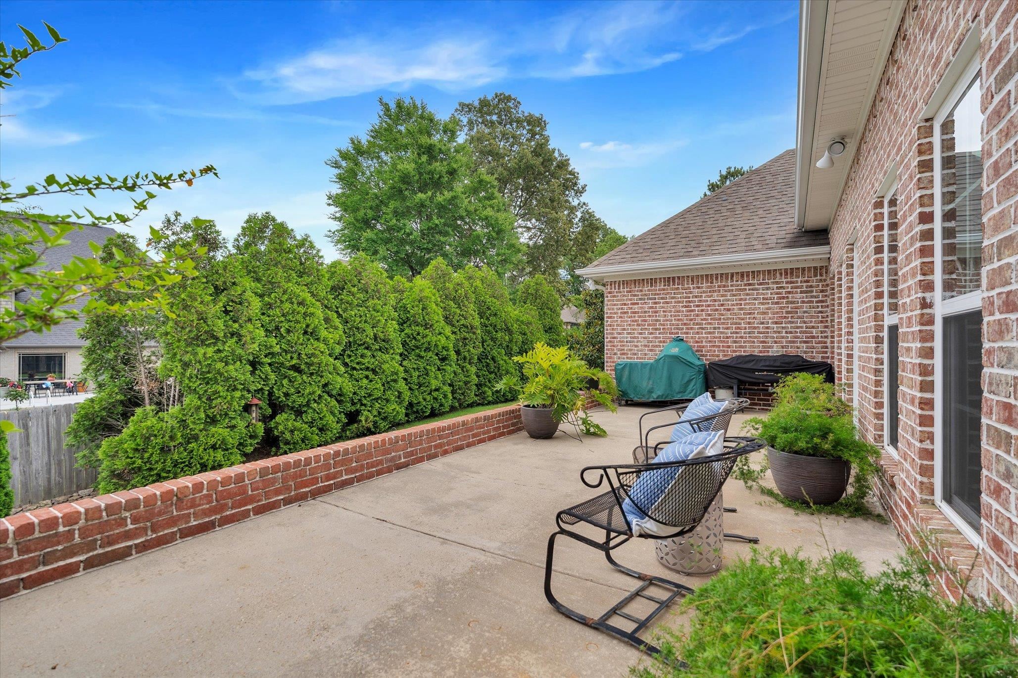 BARRINGTON PARK - Residential