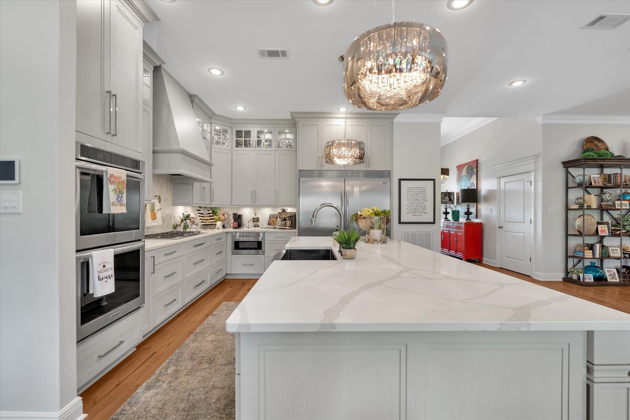 BARRINGTON PARK - Residential