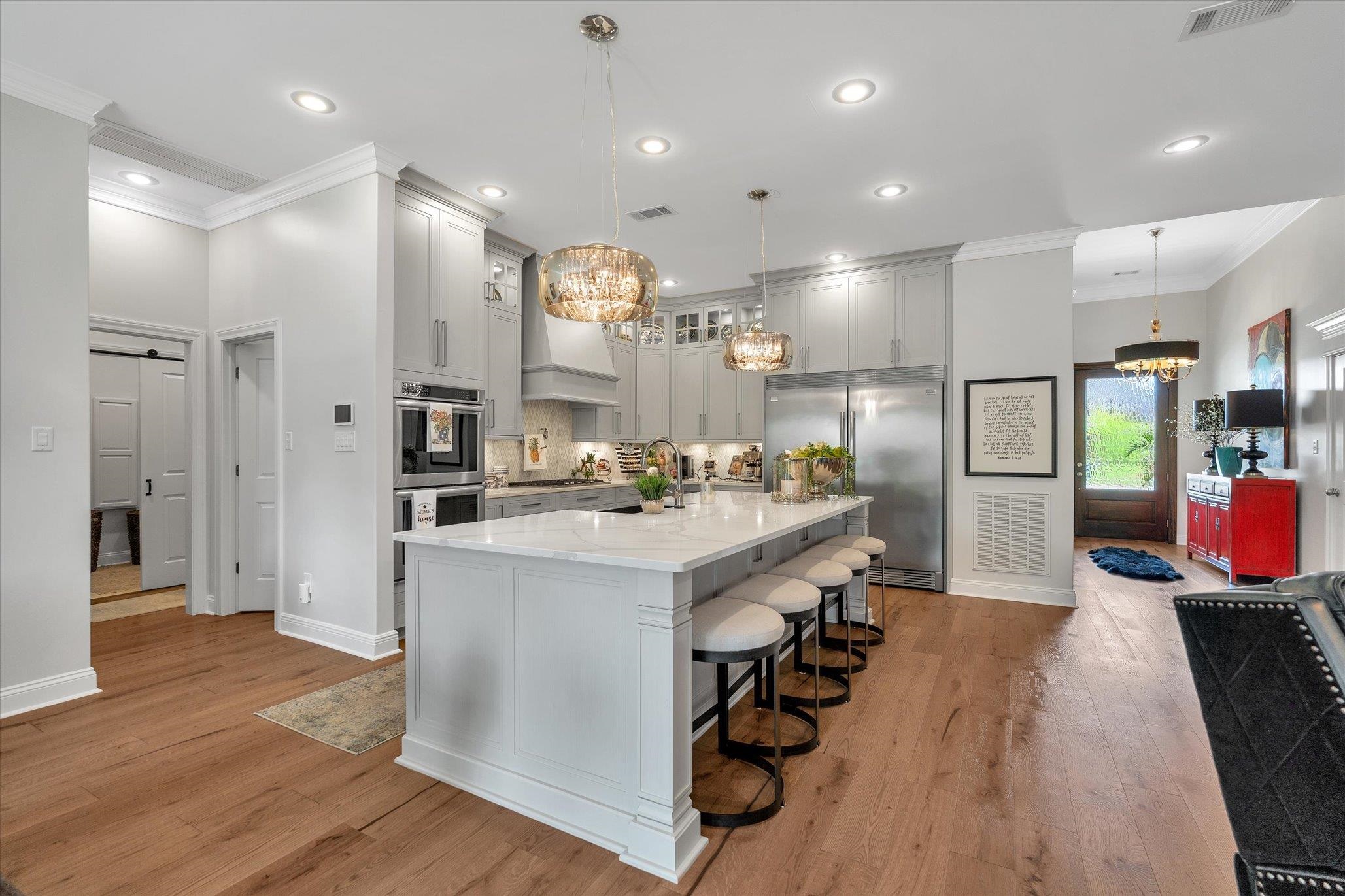 BARRINGTON PARK - Residential