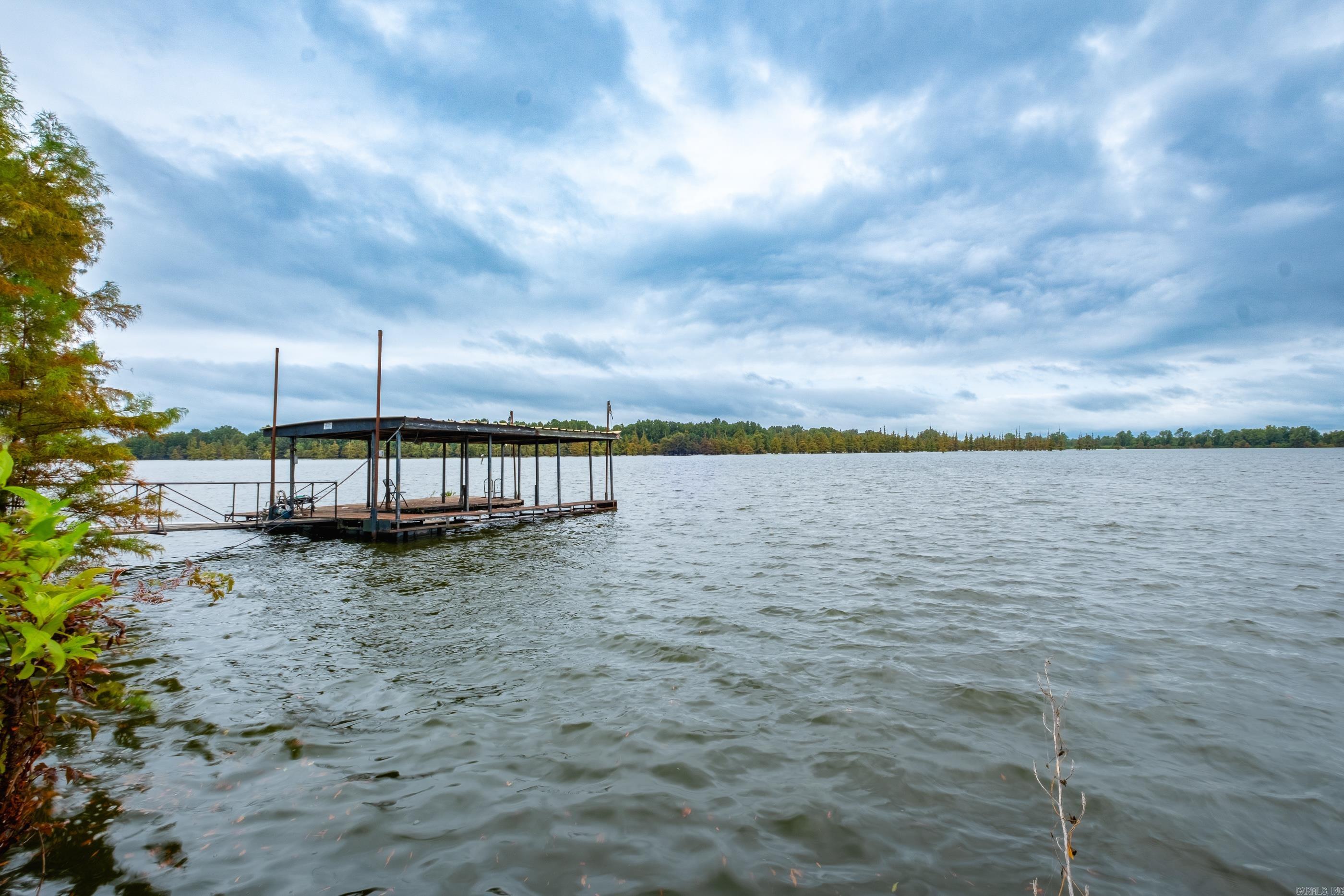 WILLOW BEACH ESTATES - Residential