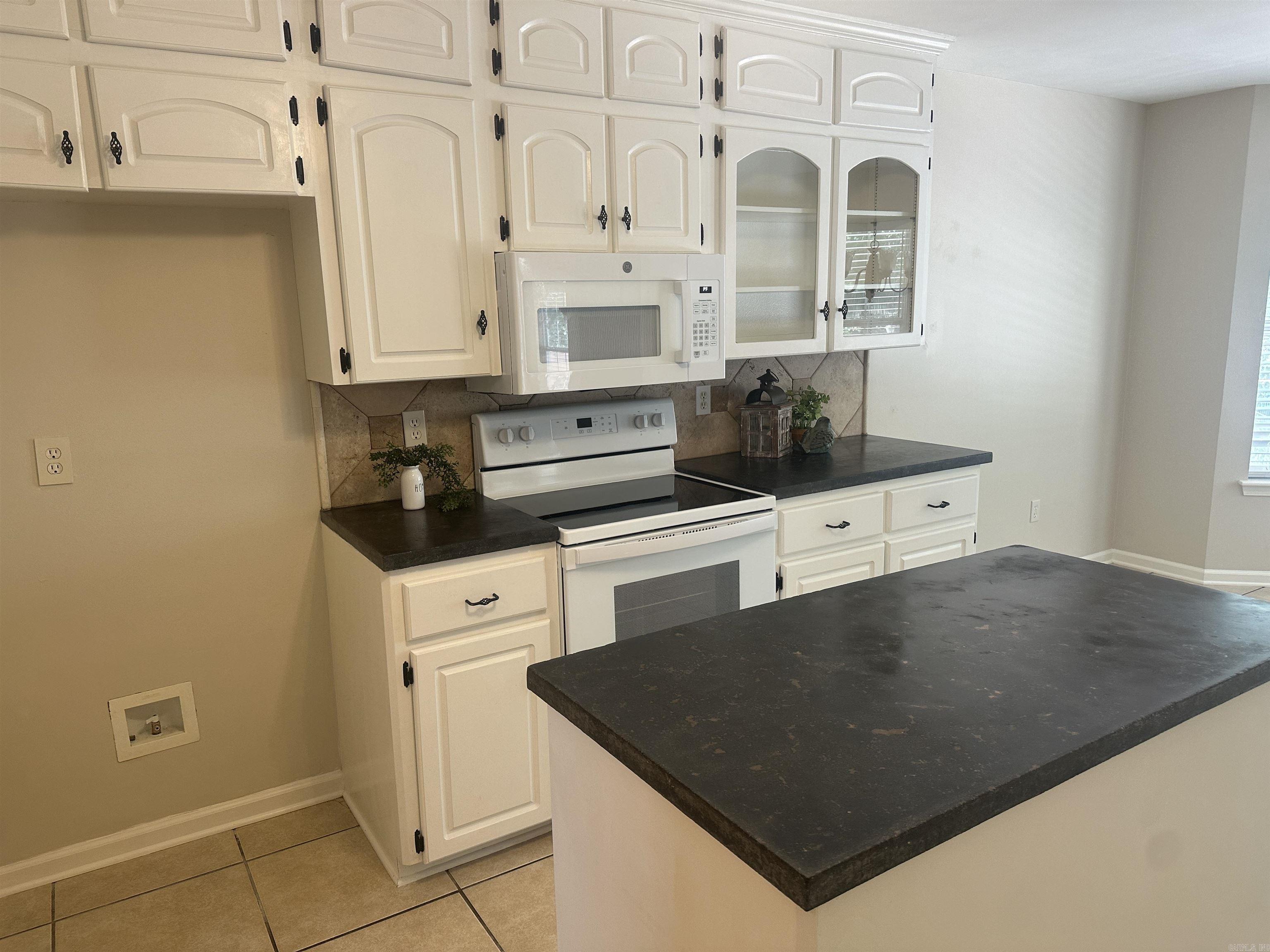 CABOT HIGHLANDS - Residential