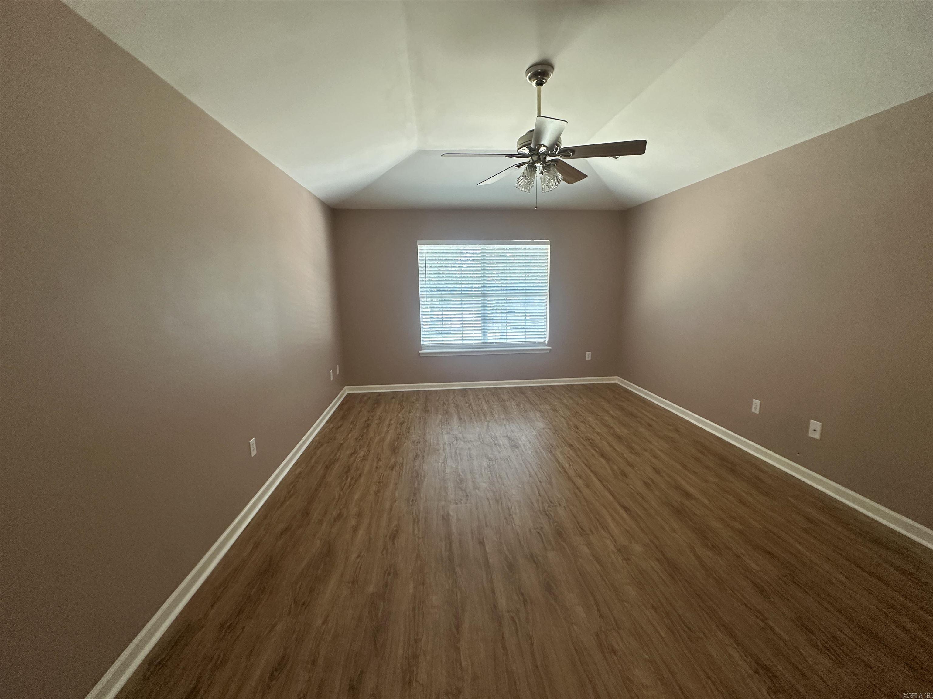 CABOT HIGHLANDS - Residential