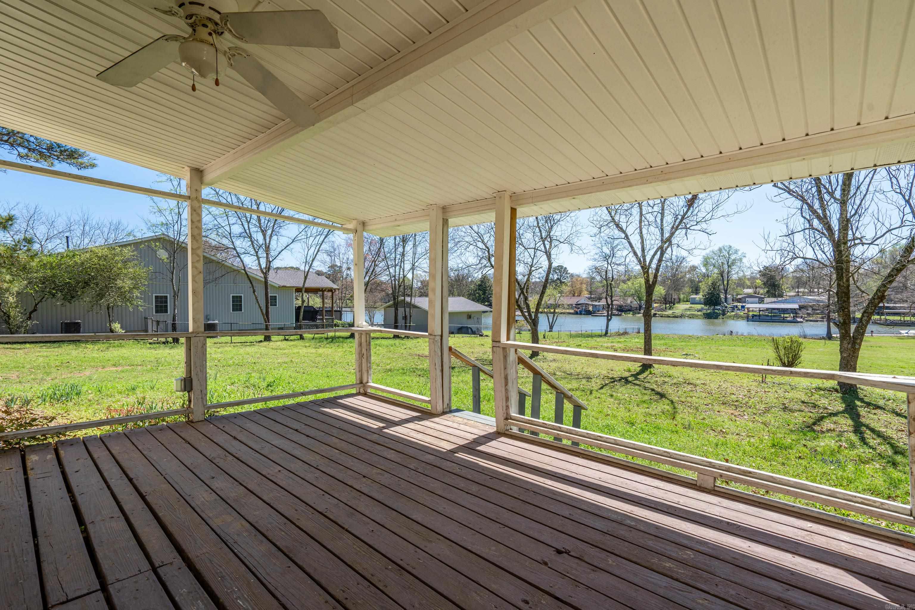 ROBERTS, R.R. - Residential