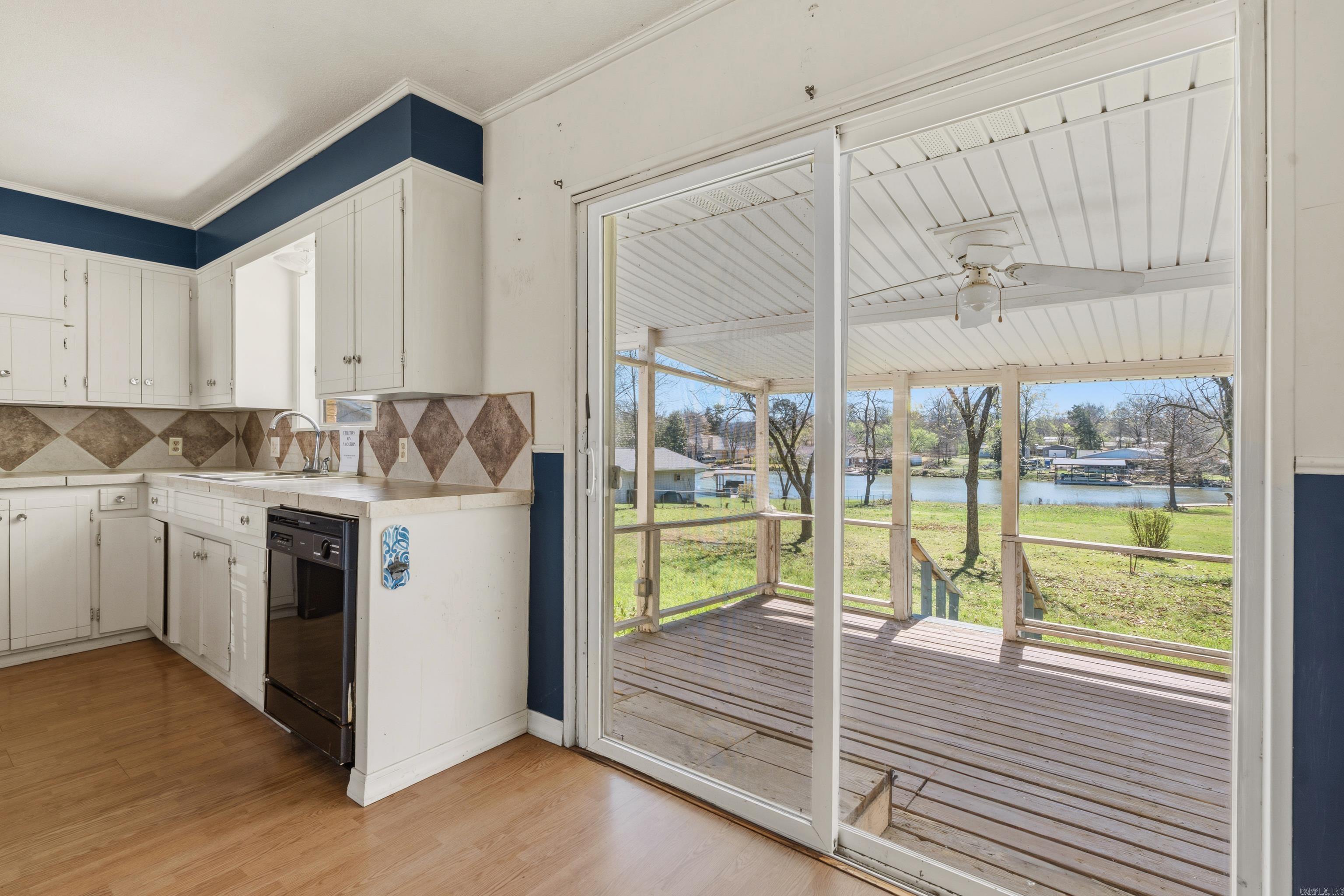 ROBERTS, R.R. - Residential