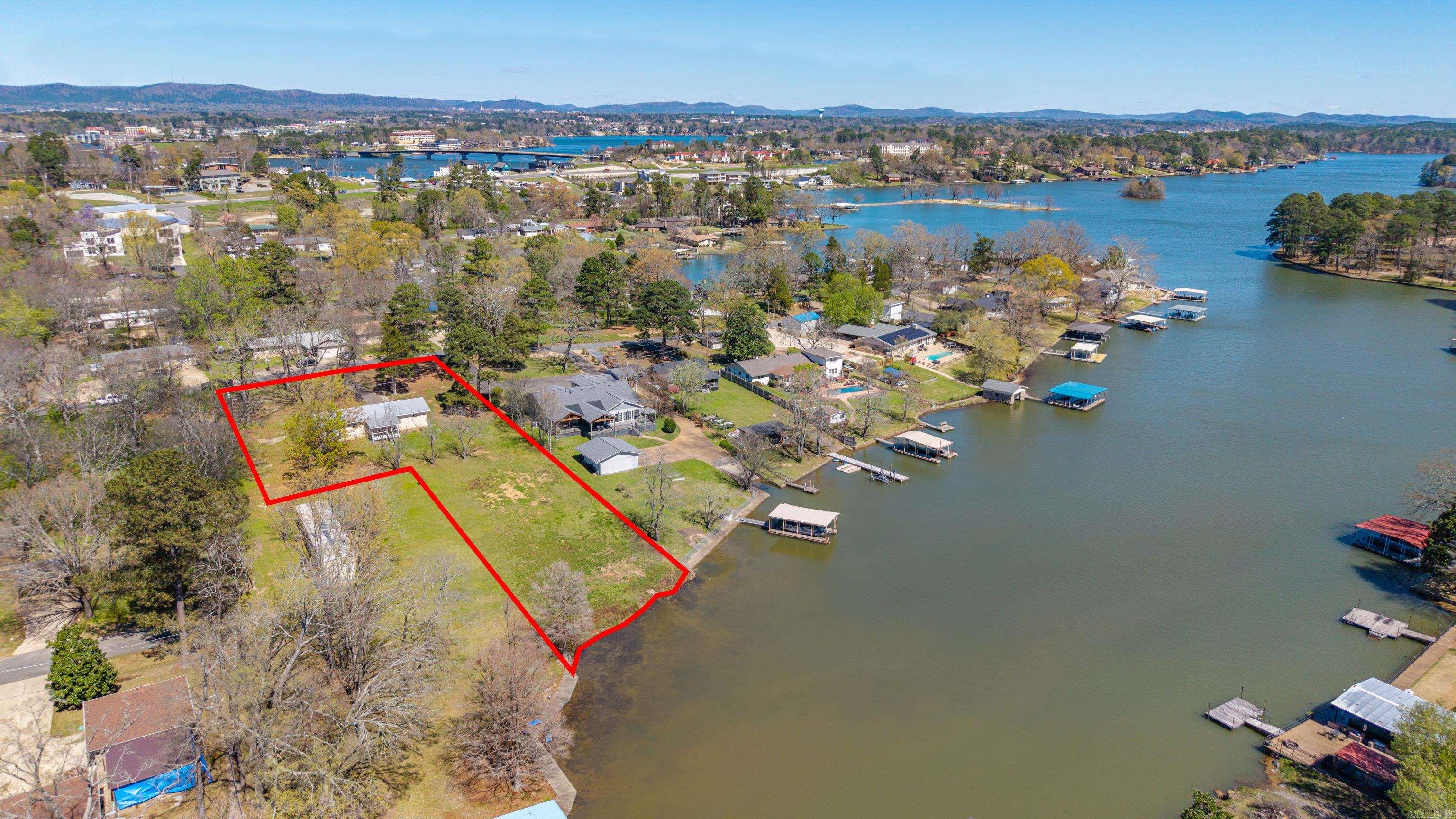 ROBERTS, R.R. - Residential