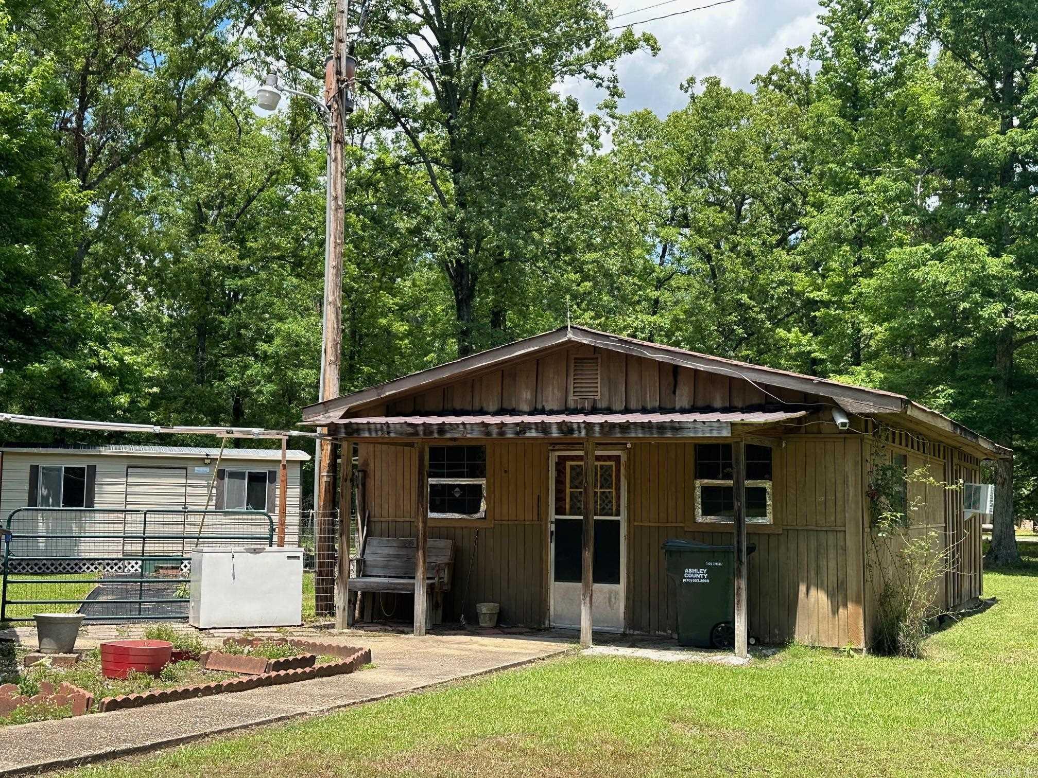 Metes & Bounds - Residential