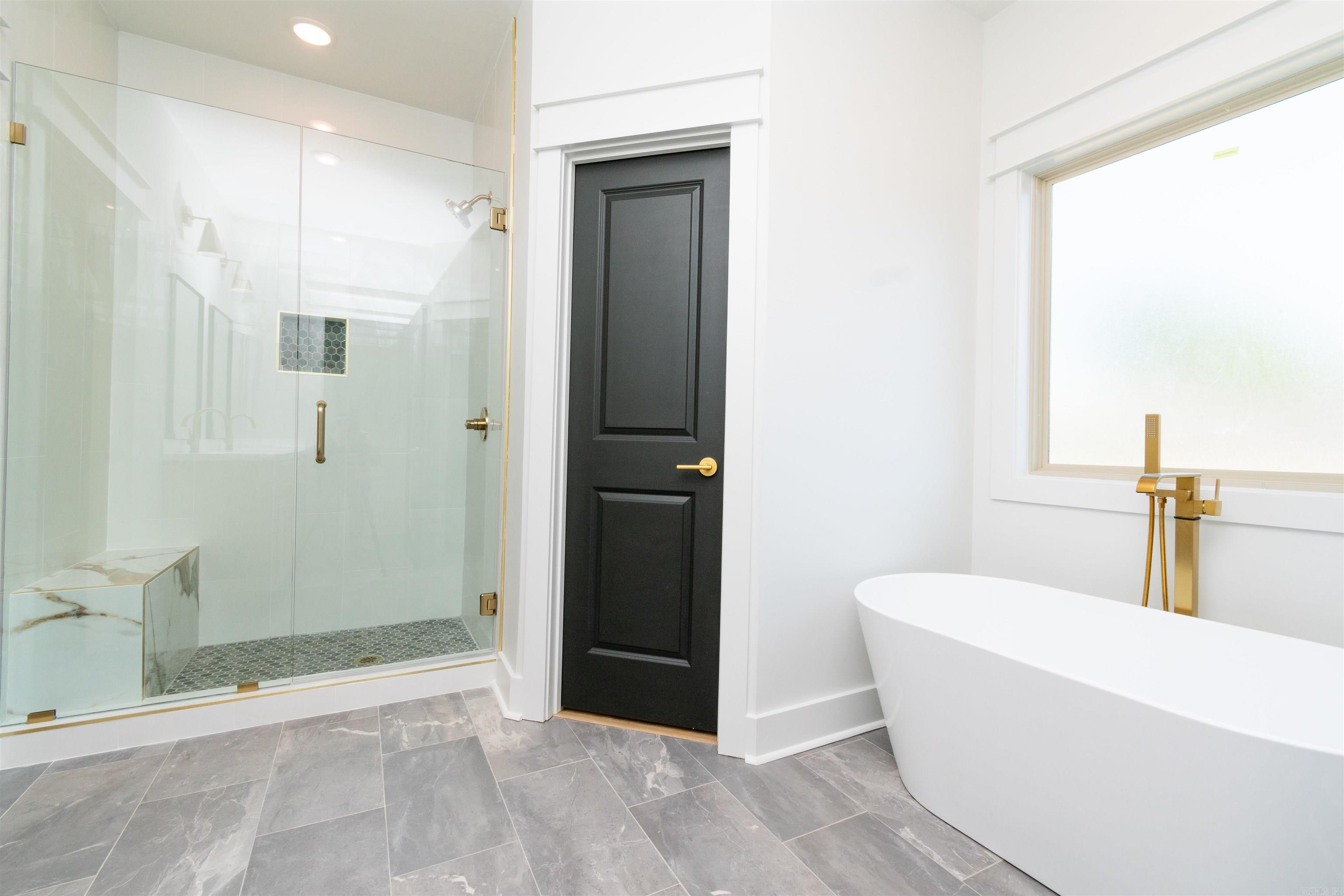 MEADOWWOOD - Residential