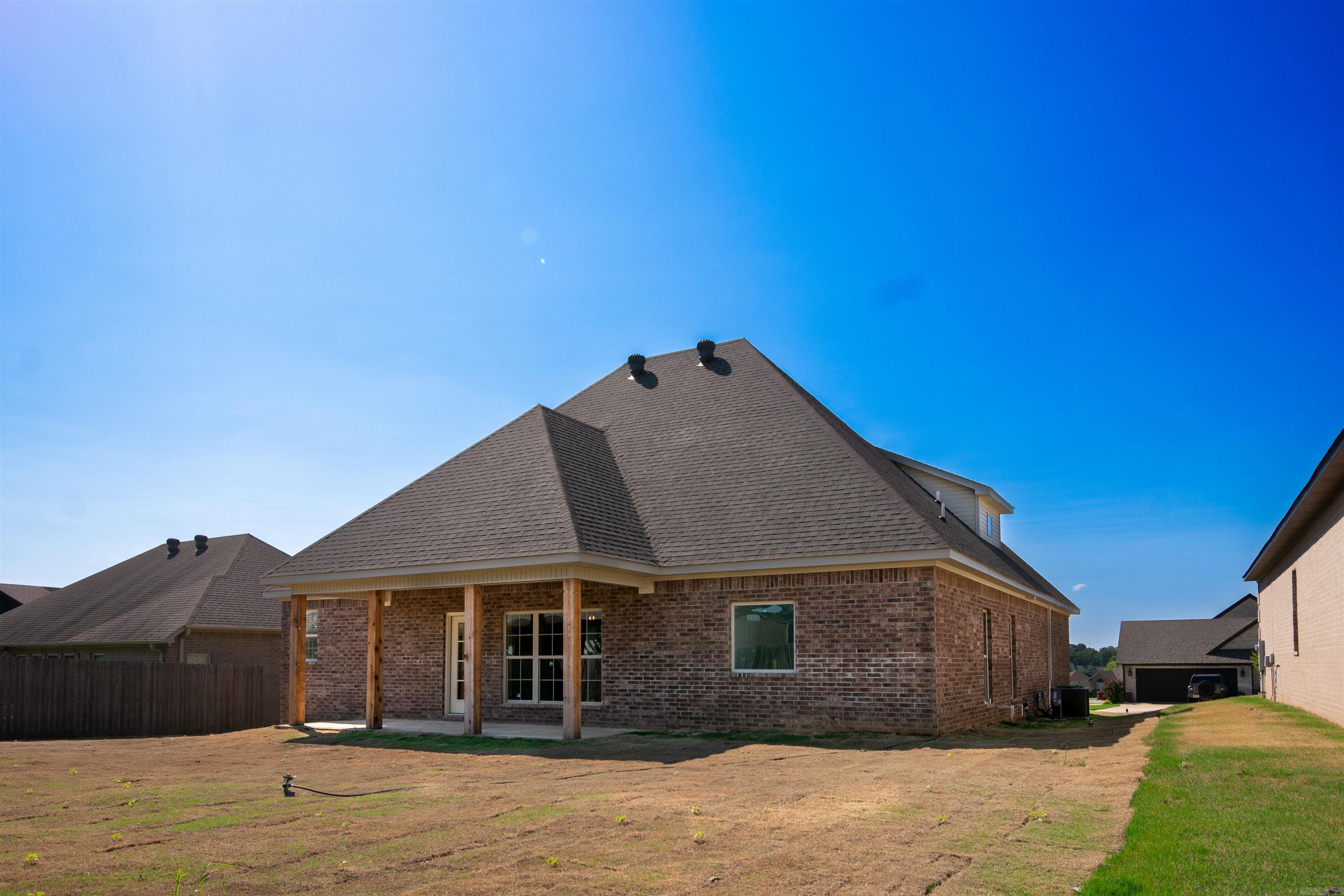 MEADOWWOOD - Residential