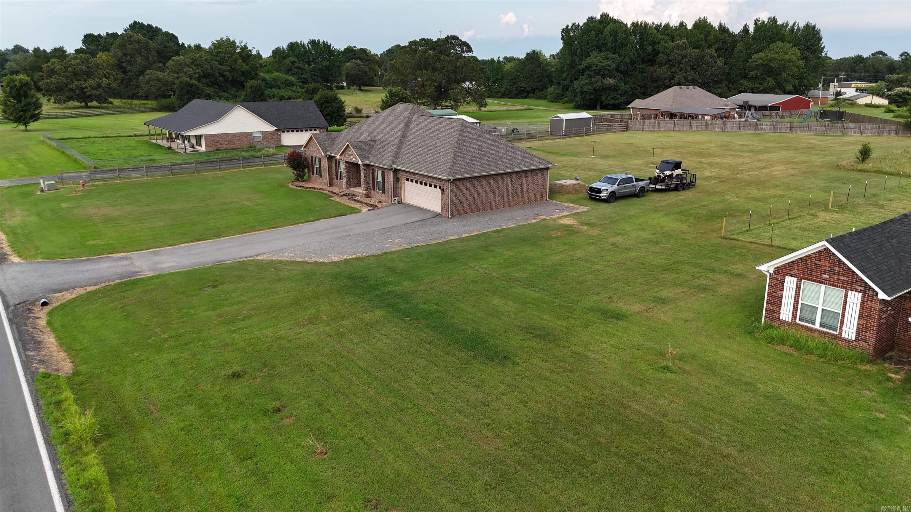 TOWN OF DAMASCUS - Residential