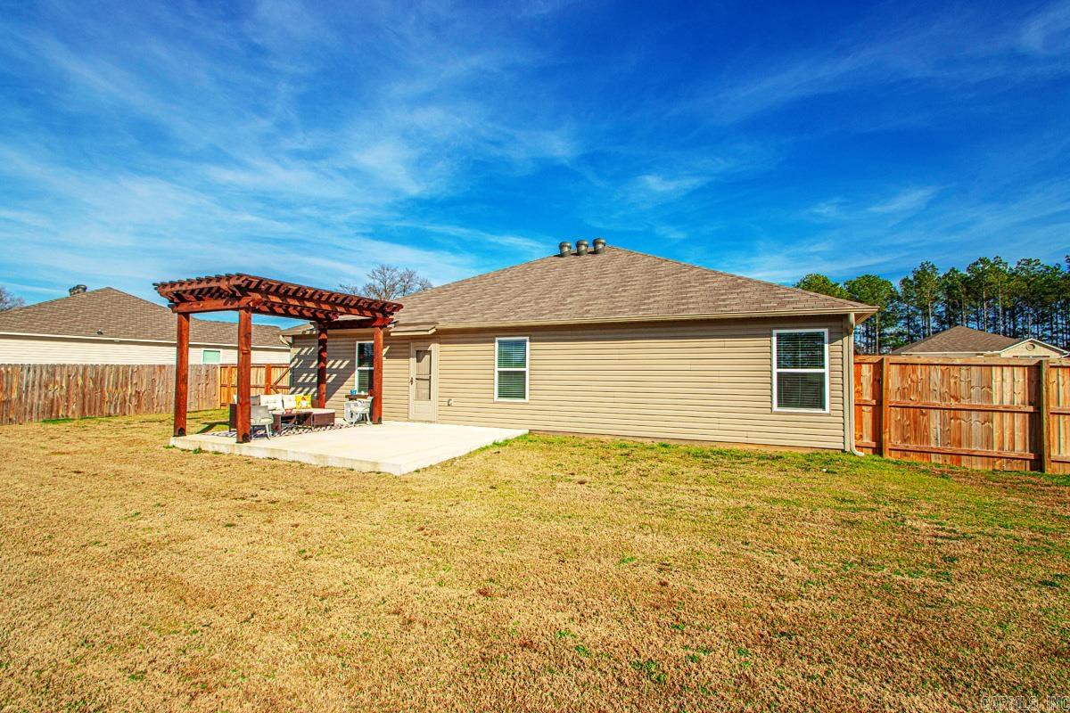 FECHERS PRAIRIE MEADOWS S/D - Residential