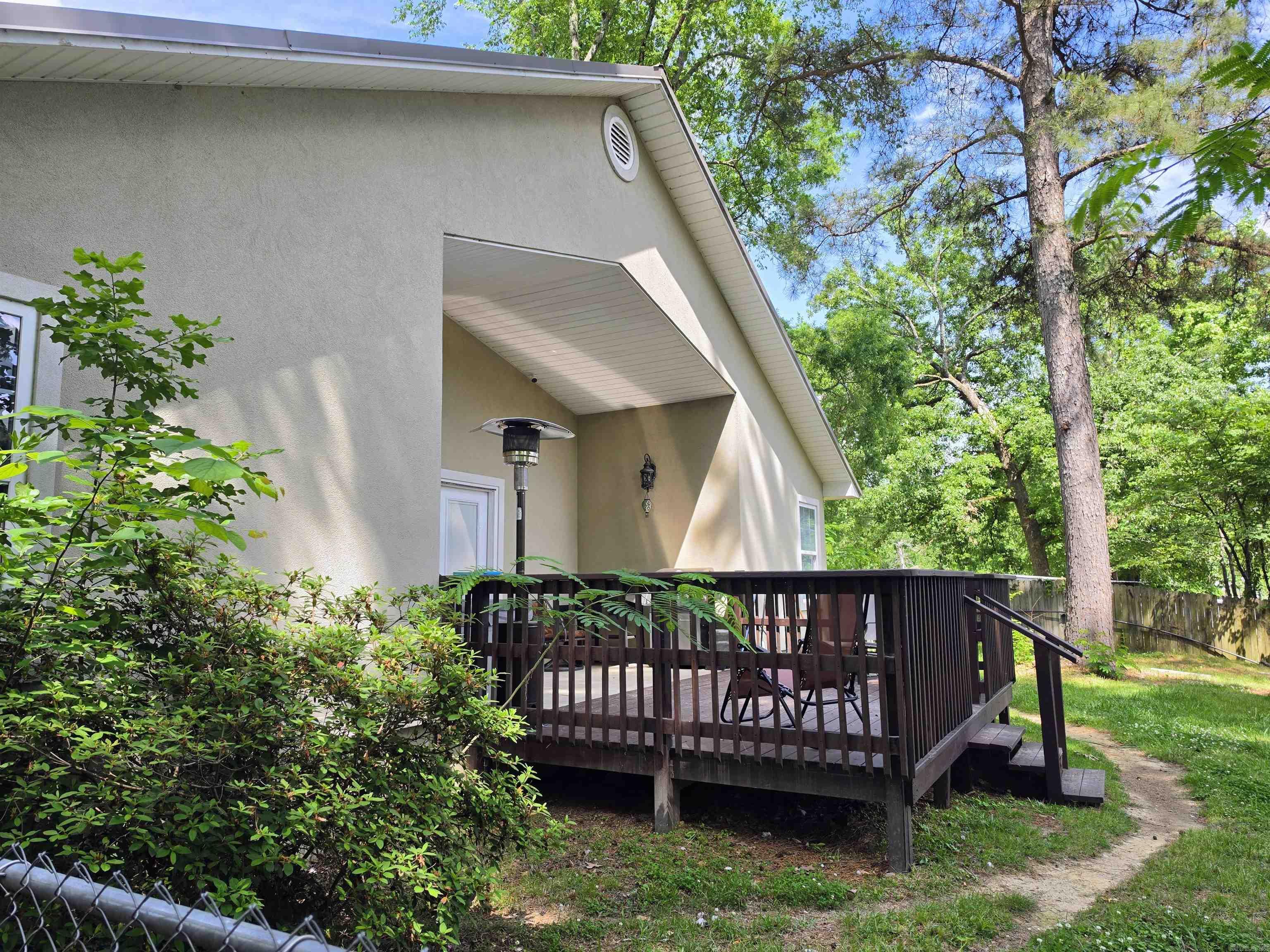 Lake Aire - Residential