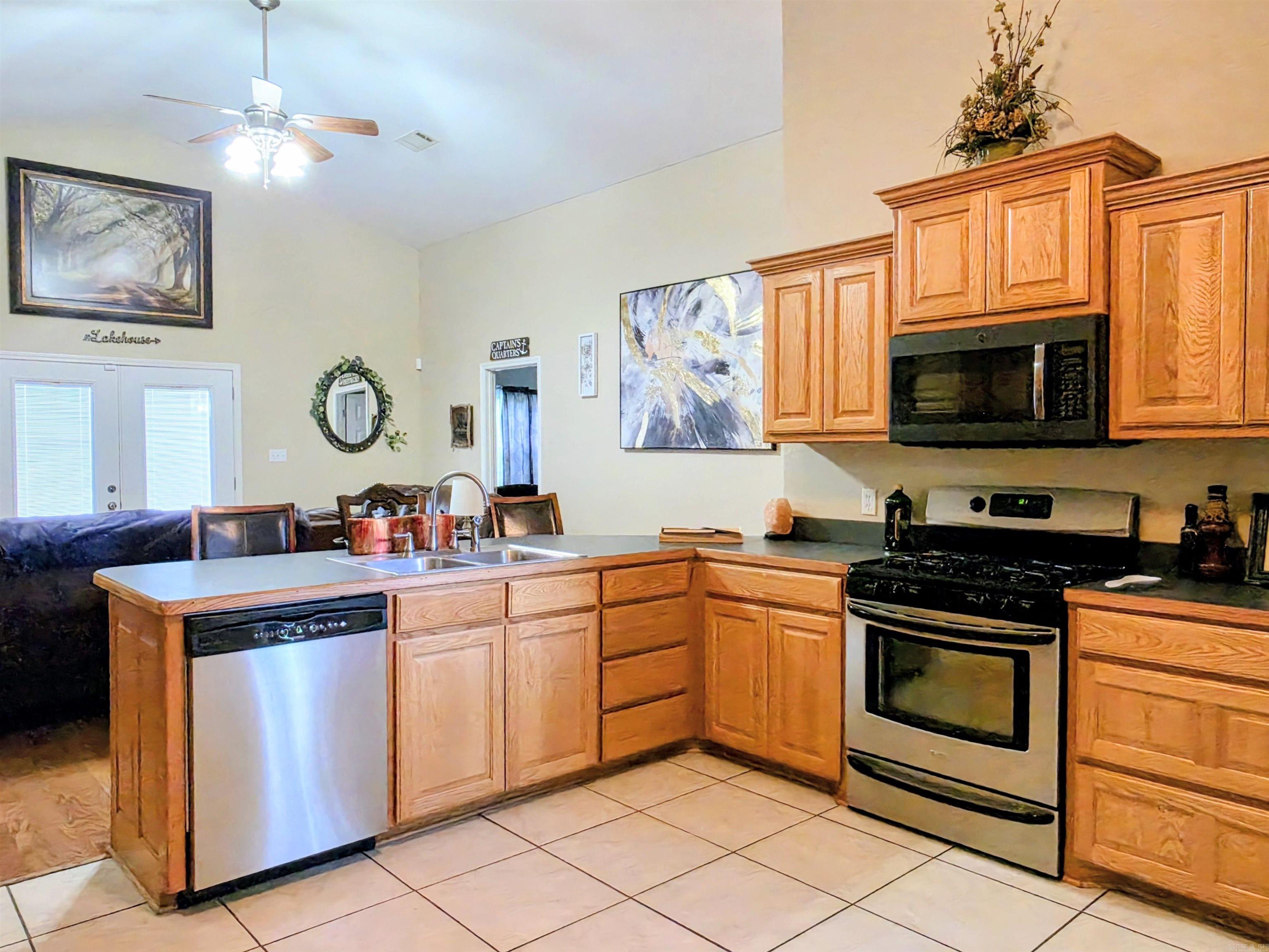 Lake Aire - Residential