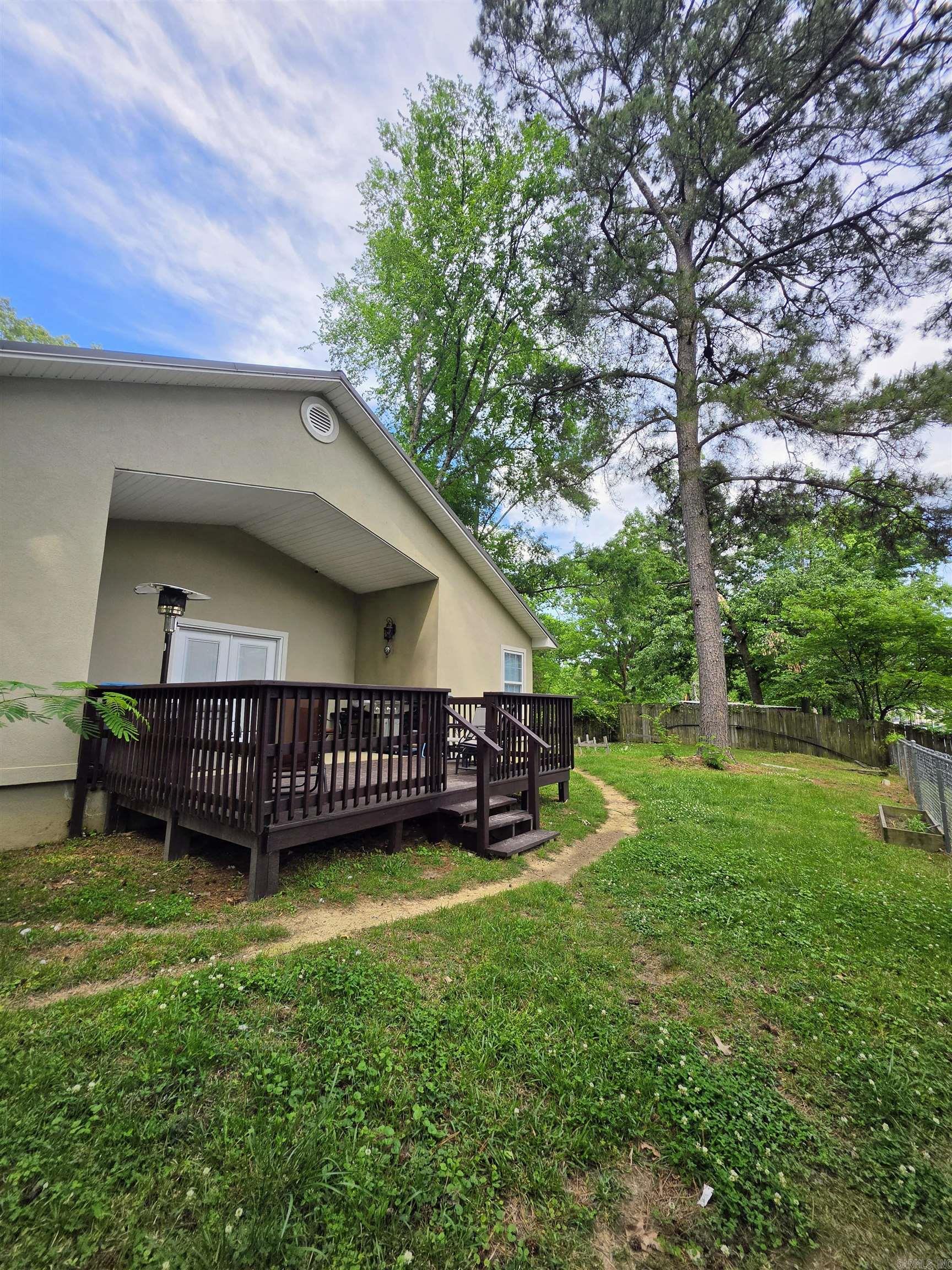 Lake Aire - Residential