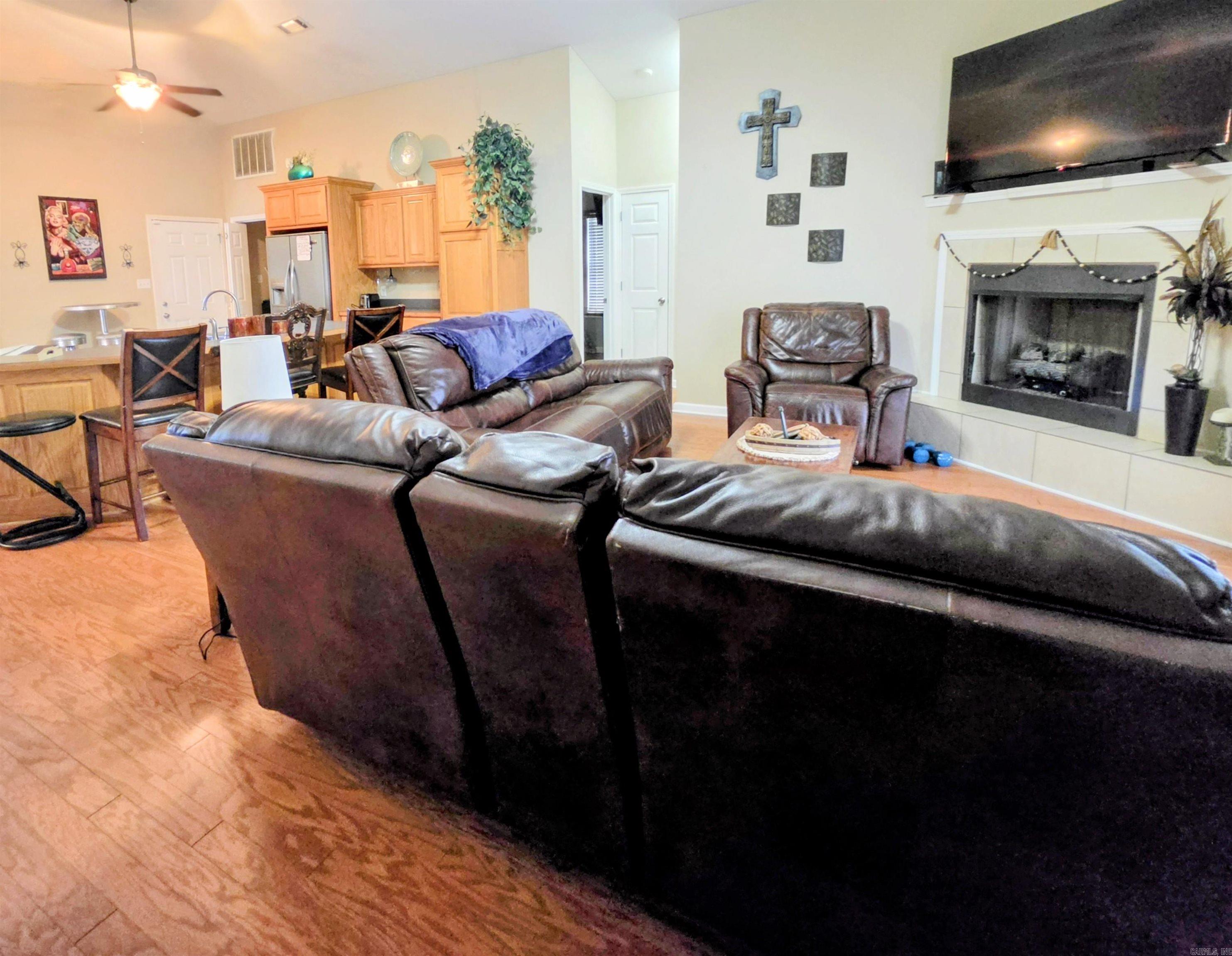 Lake Aire - Residential