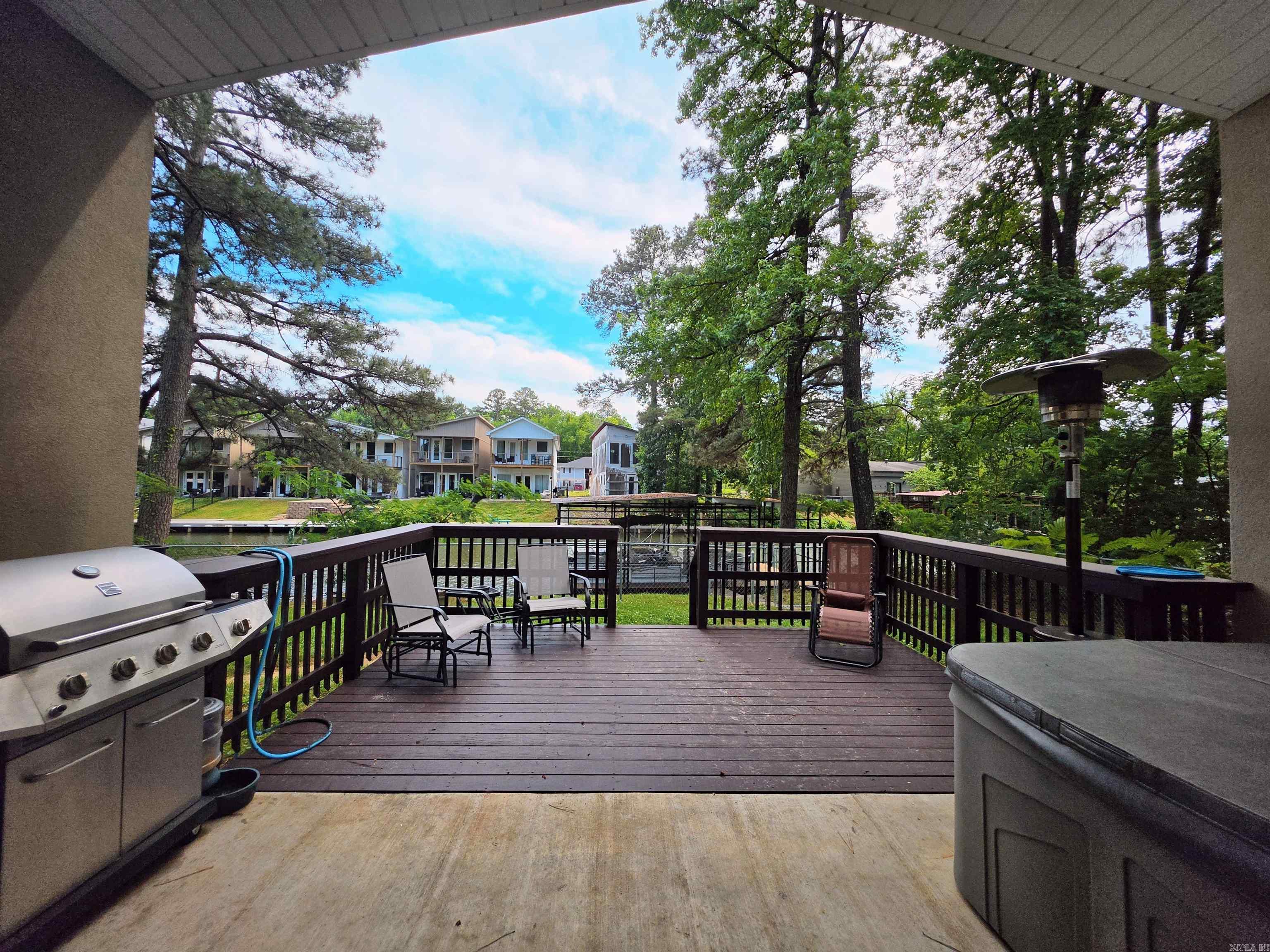 Lake Aire - Residential
